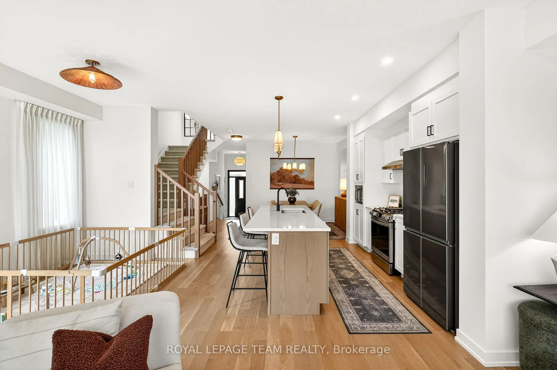 Photo 11 of 1009 Acoustic Way, Ottawa, Riverside South/Gloucester Glen — HOMEH