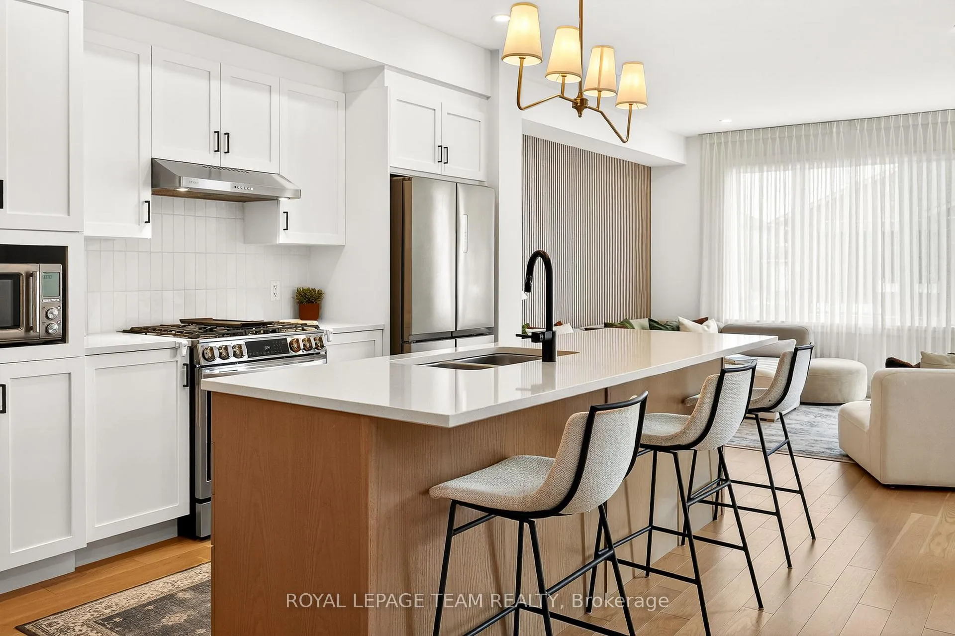 Photo 13 of 1009 Acoustic Way, Ottawa, Riverside South/Gloucester Glen — HOMEH