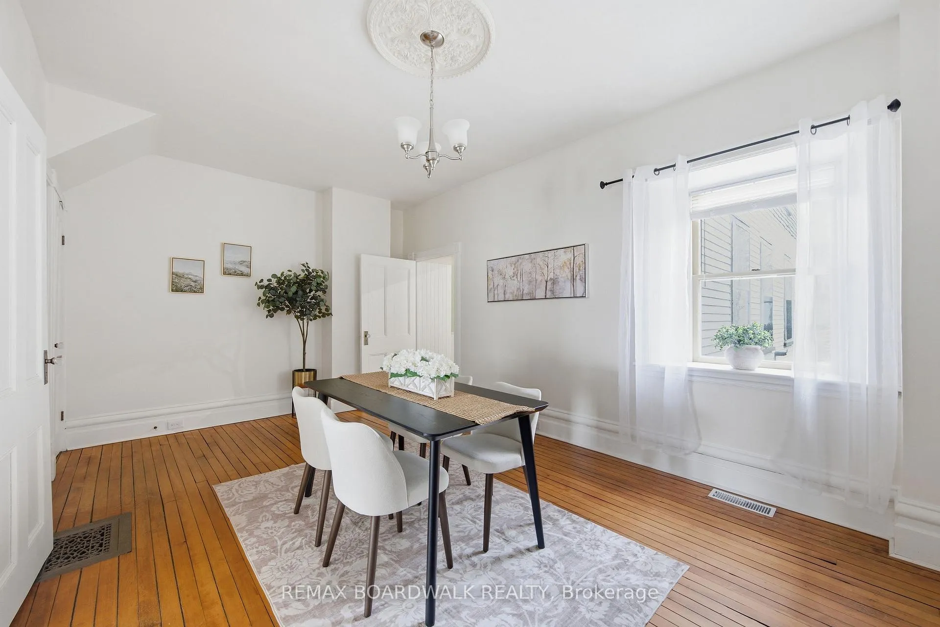 Photo 12 of 270 Dibble Street W, Prescott — HOMEH