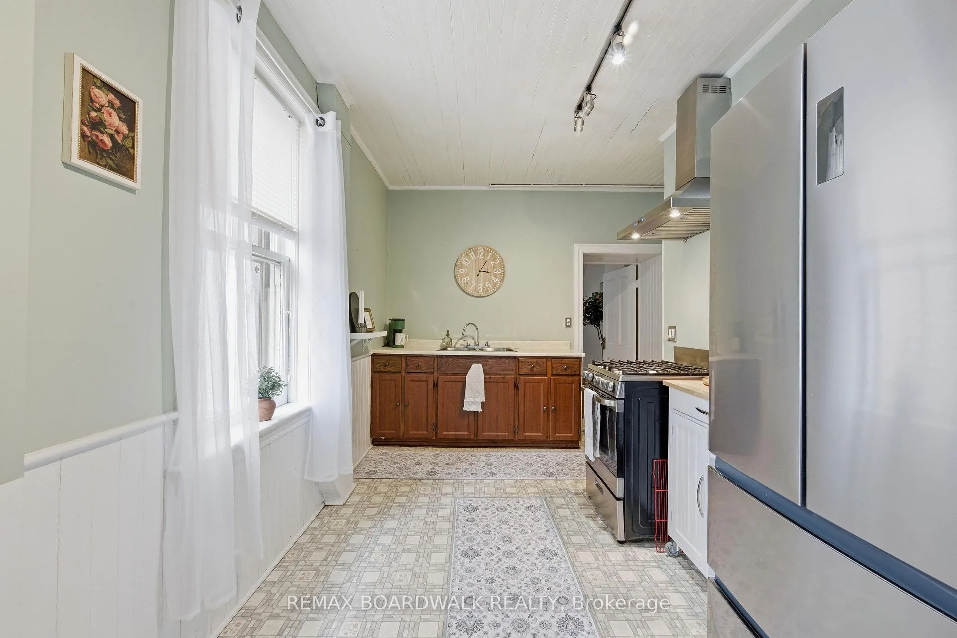 Photo 21 of 270 Dibble Street W, Prescott — HOMEH