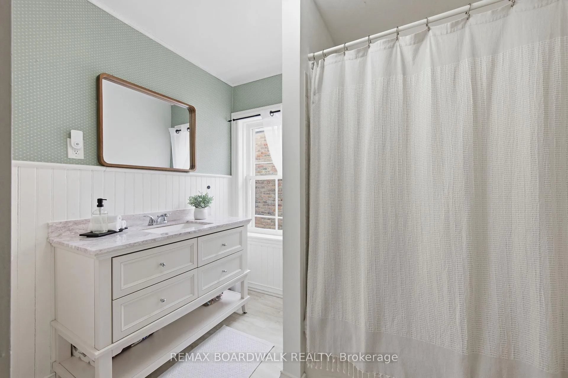 Photo 34 of 270 Dibble Street W, Prescott — HOMEH