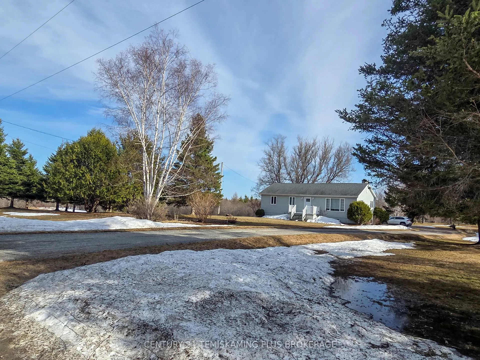 Photo 4 of 427324 Chamberlain 3 Road, Englehart, Central Timiskaming — HOMEH