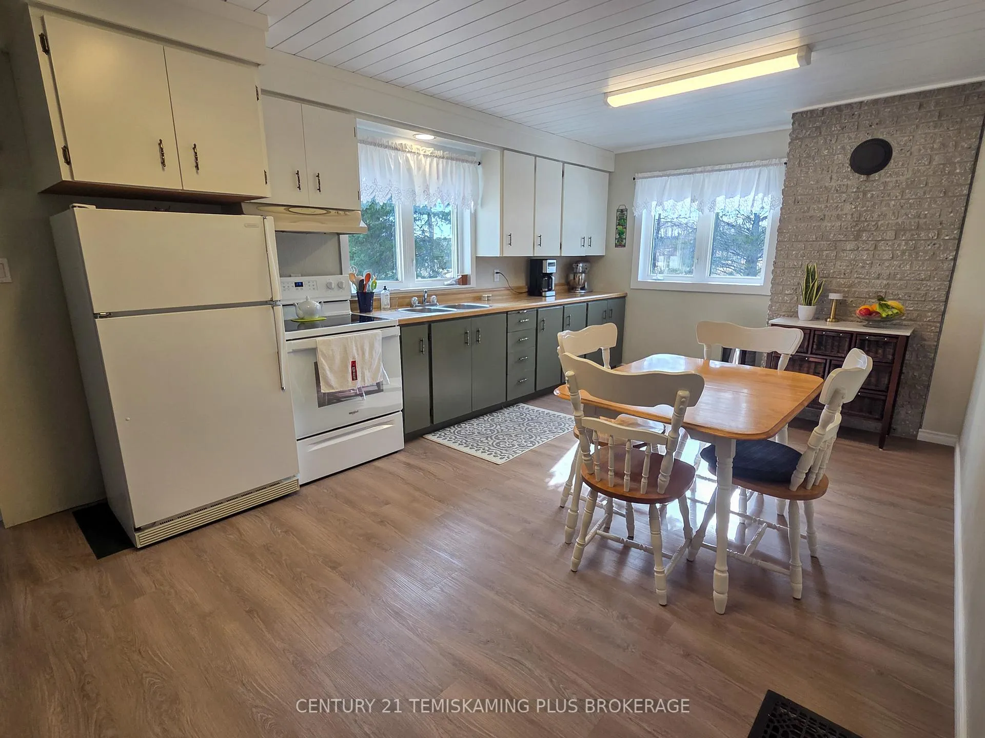 Photo 10 of 427324 Chamberlain 3 Road, Englehart, Central Timiskaming — HOMEH