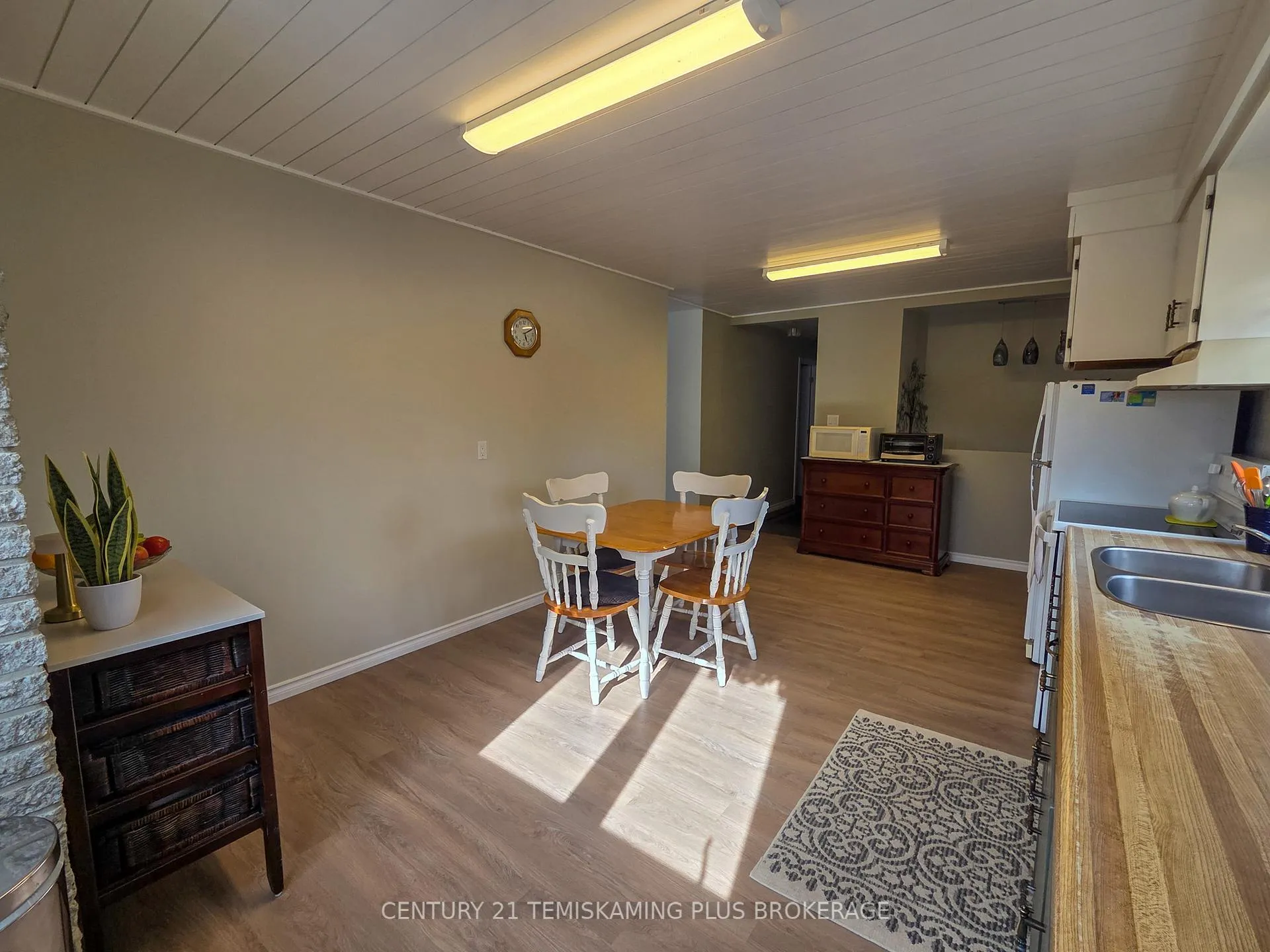 Photo 12 of 427324 Chamberlain 3 Road, Englehart, Central Timiskaming — HOMEH