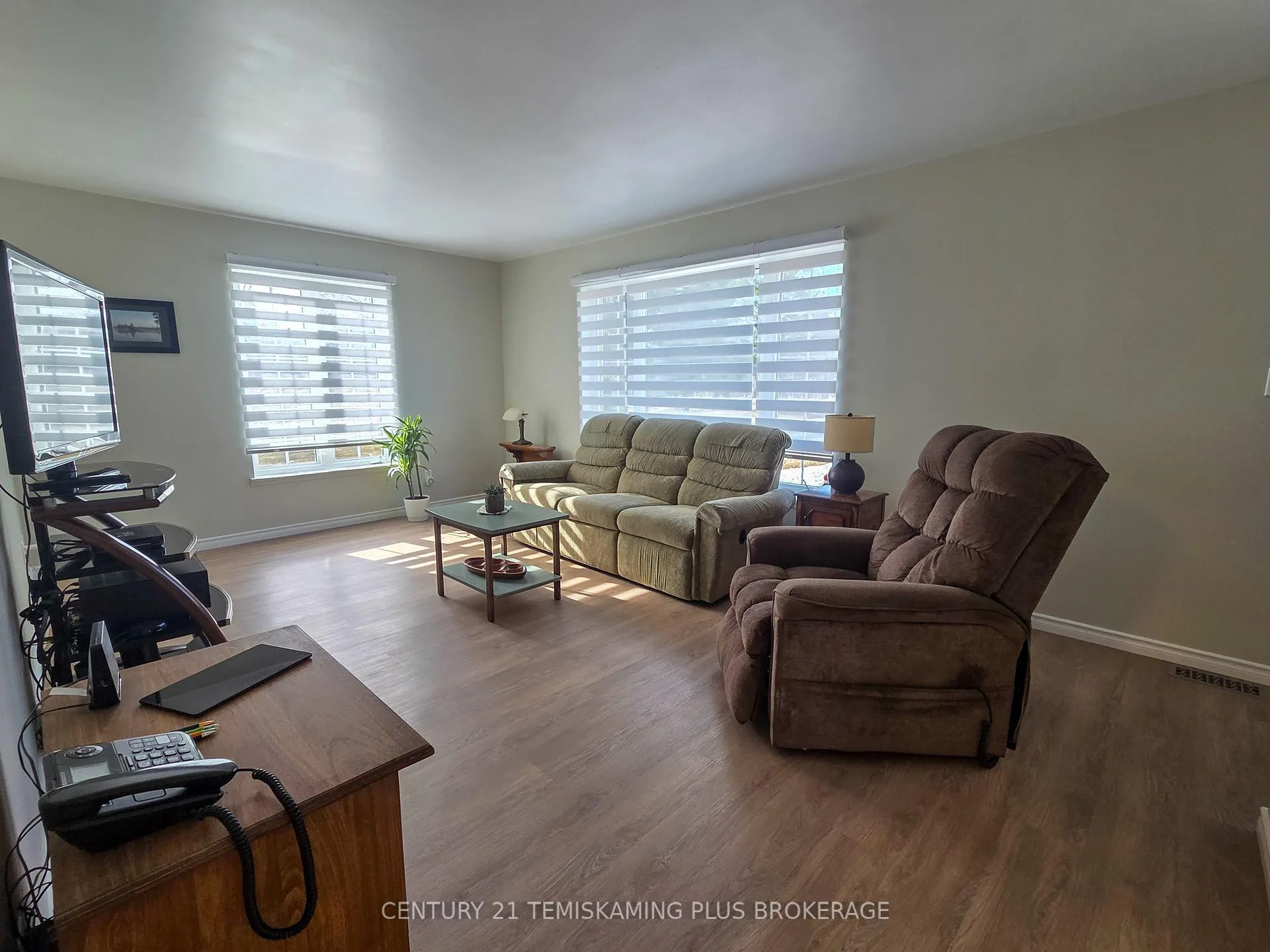 Photo 13 of 427324 Chamberlain 3 Road, Englehart, Central Timiskaming — HOMEH