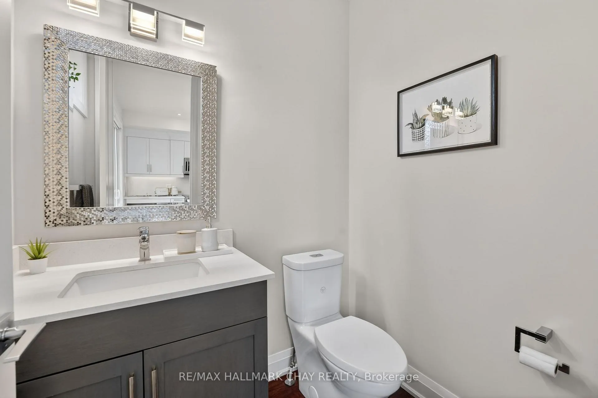 Photo 11 of 84 Clapperton Street, Barrie, Codrington — HOMEH