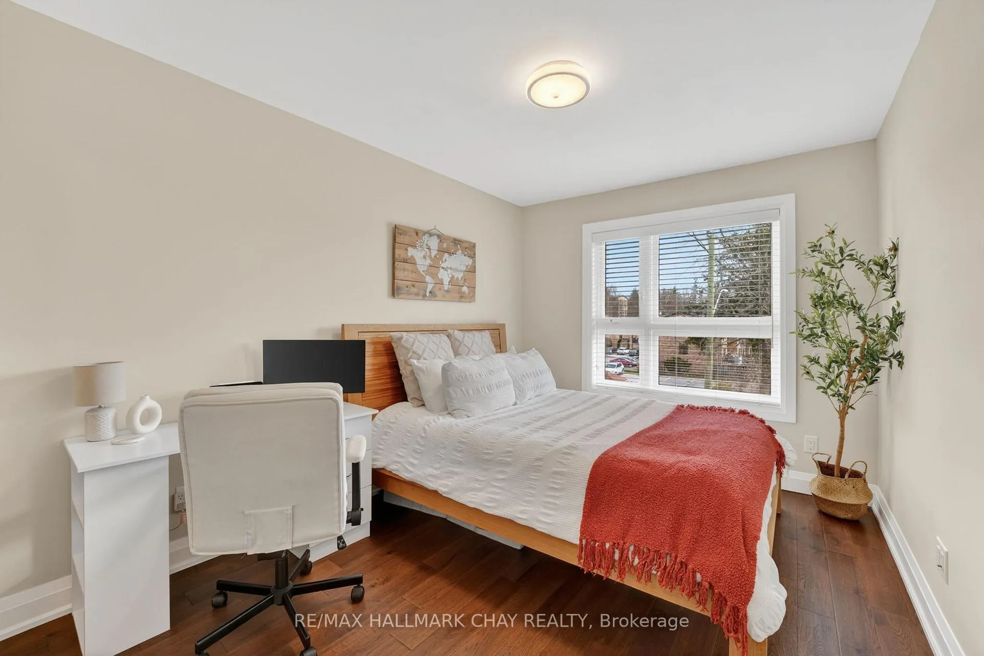 Photo 19 of 84 Clapperton Street, Barrie, Codrington — HOMEH