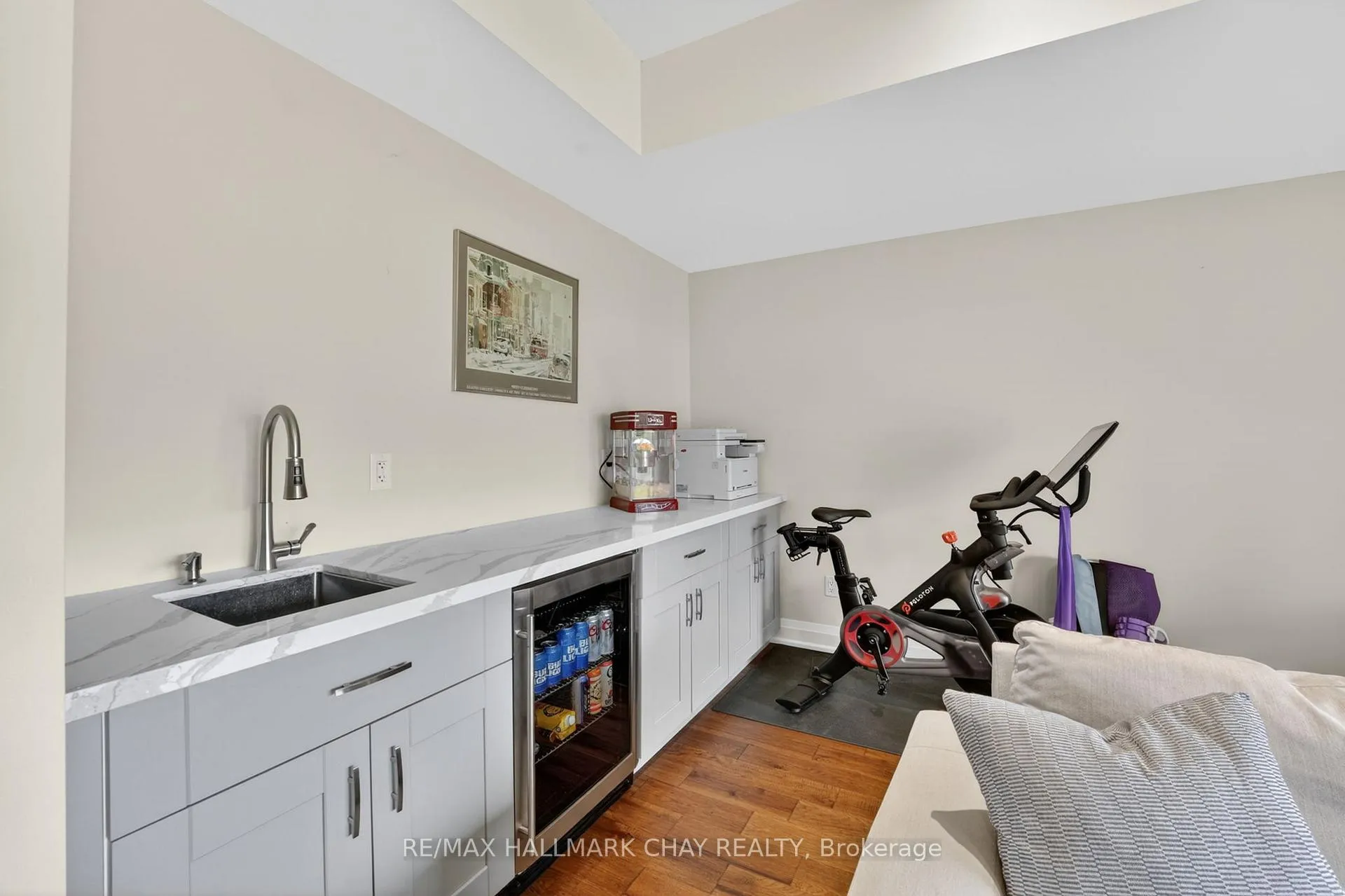 Photo 24 of 84 Clapperton Street, Barrie, Codrington — HOMEH