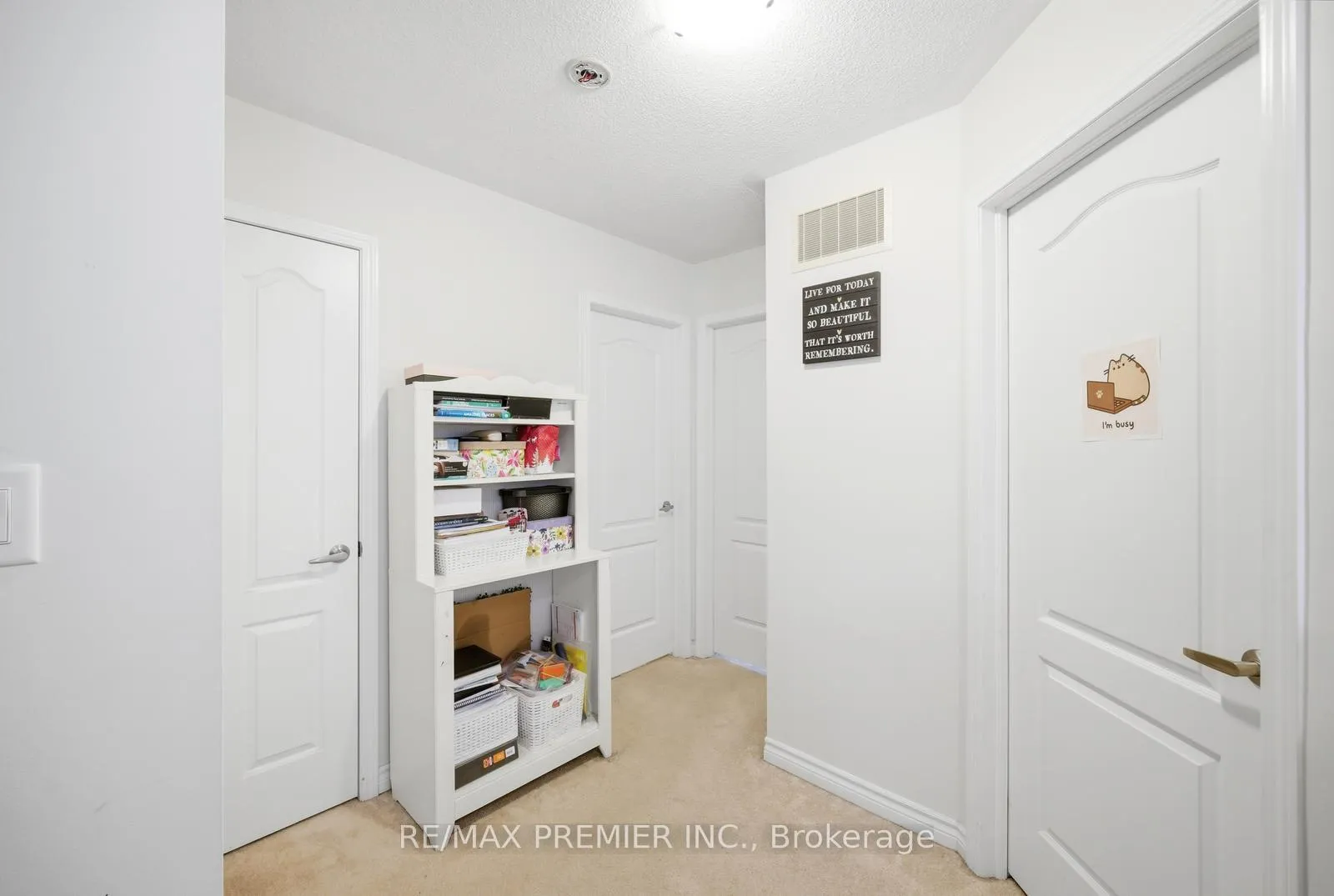 Photo 24 of 931 Penson Crescent, Milton, Coates — HOMEH