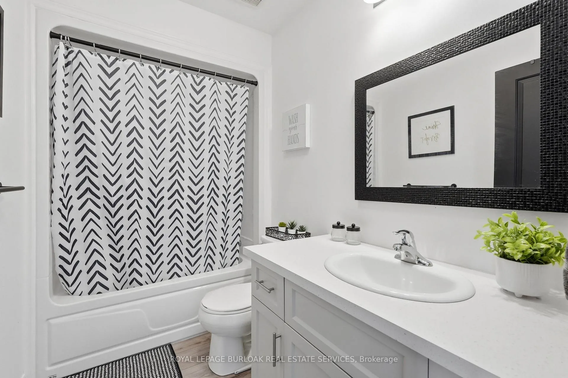 Photo 30 of 401 Lighthouse Drive, Haldimand, Dunnville — HOMEH