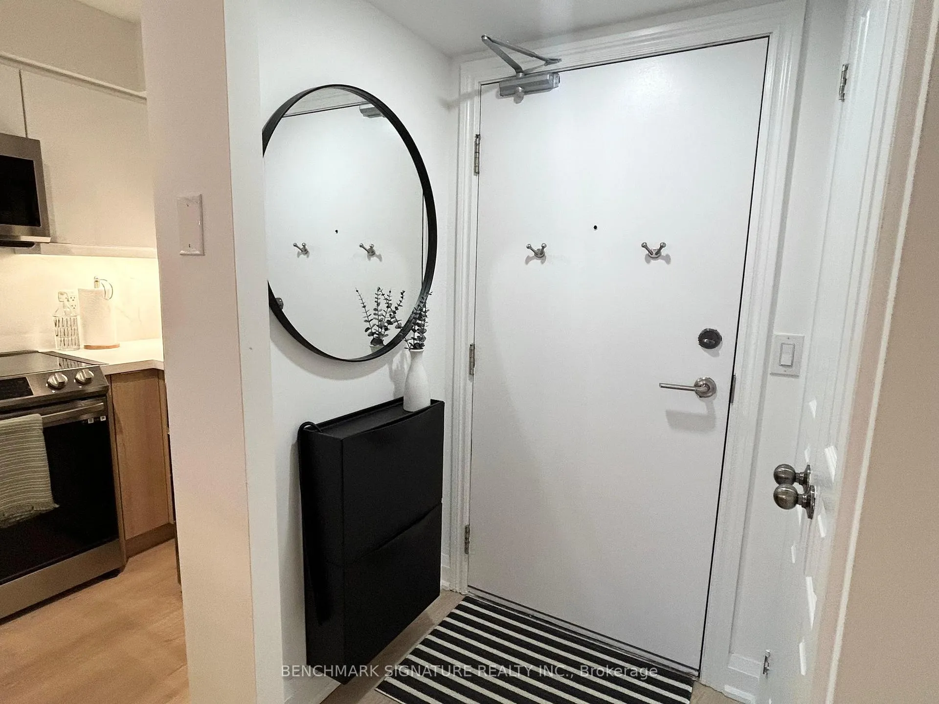 Photo 14 of Unit 811, 30 Clegg Rd, Markham, Unionville — HOMEH
