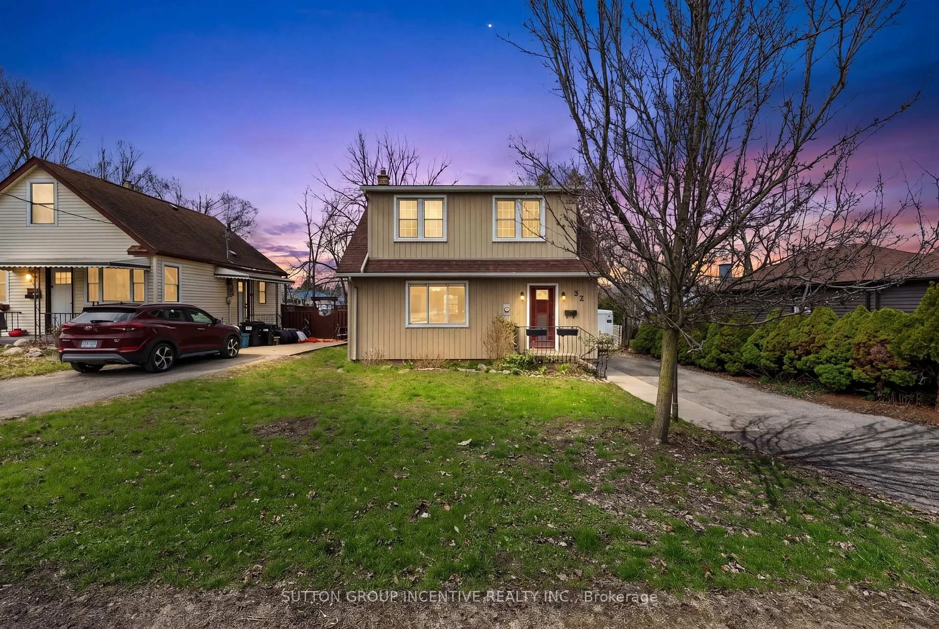 Photo 2 of 32 Adelaide Street, Barrie, Allandale — HOMEH