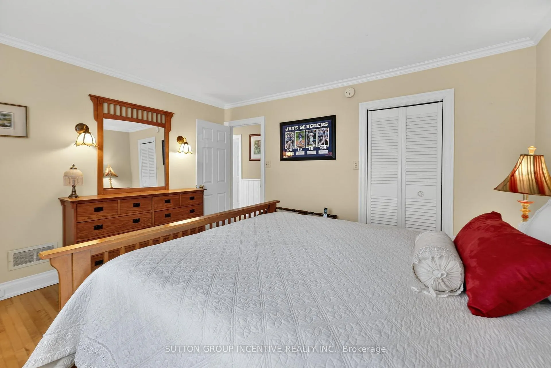 Photo 18 of 32 Adelaide Street, Barrie, Allandale — HOMEH