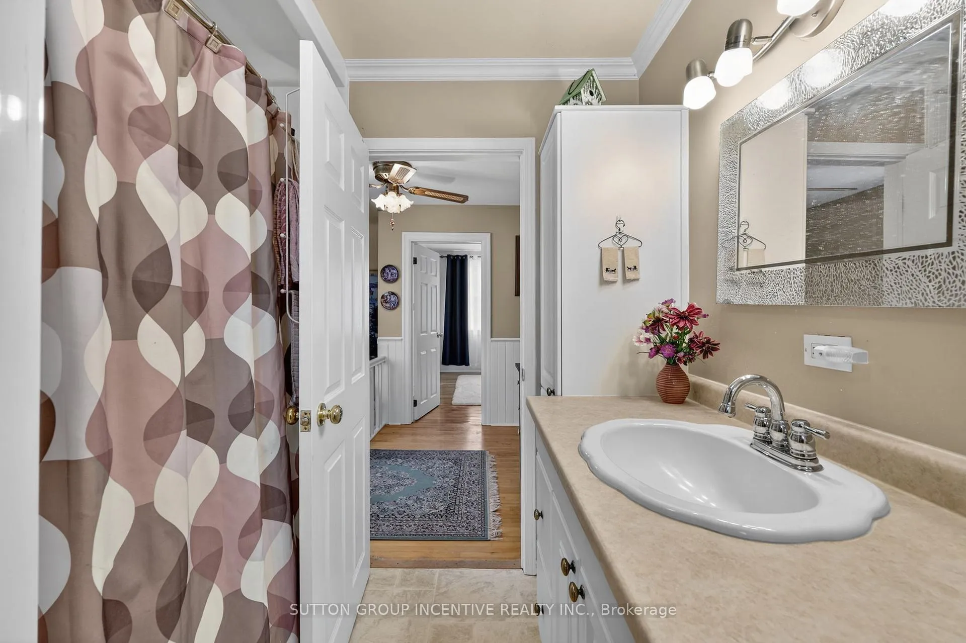 Photo 23 of 32 Adelaide Street, Barrie, Allandale — HOMEH