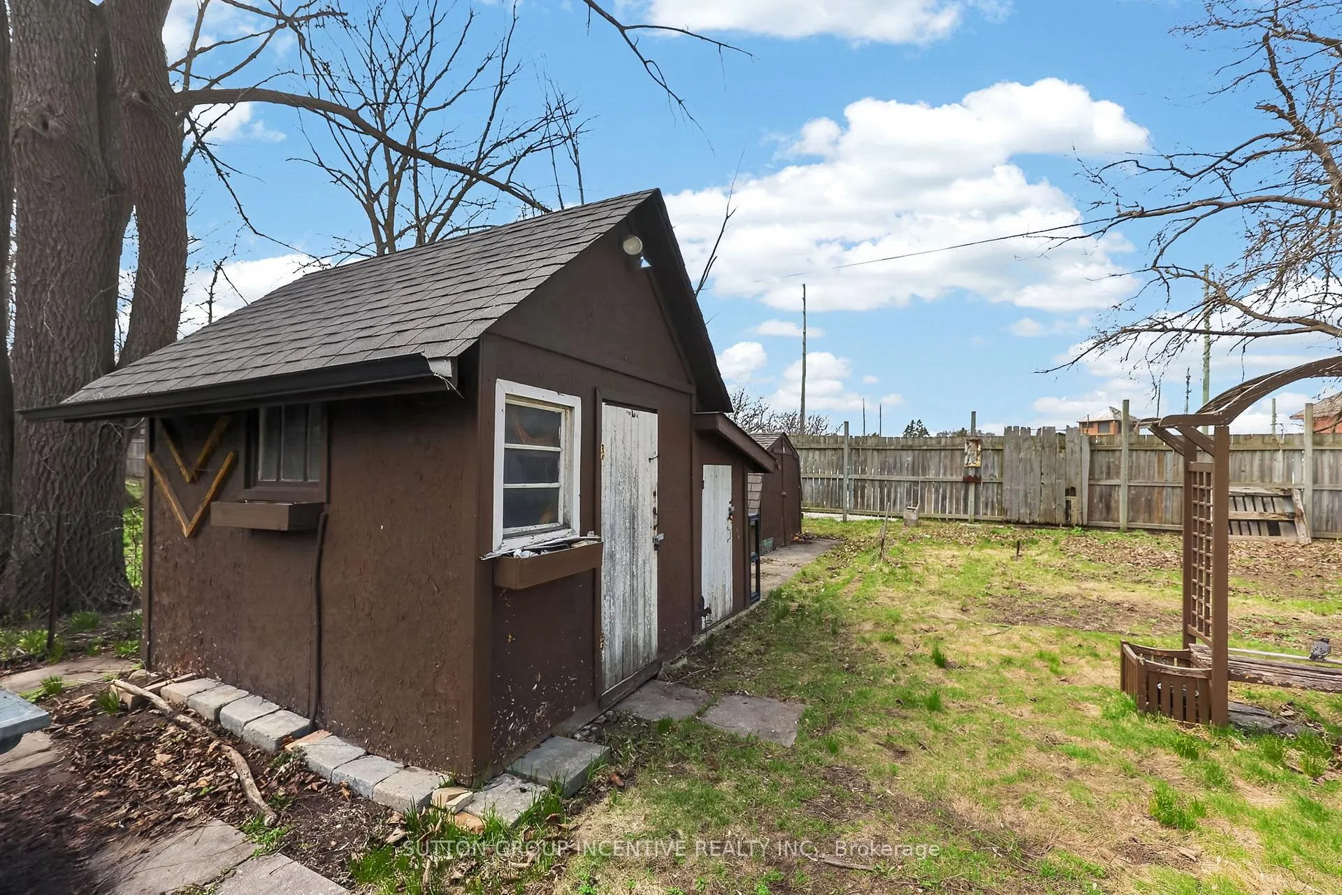 Photo 31 of 32 Adelaide Street, Barrie, Allandale — HOMEH