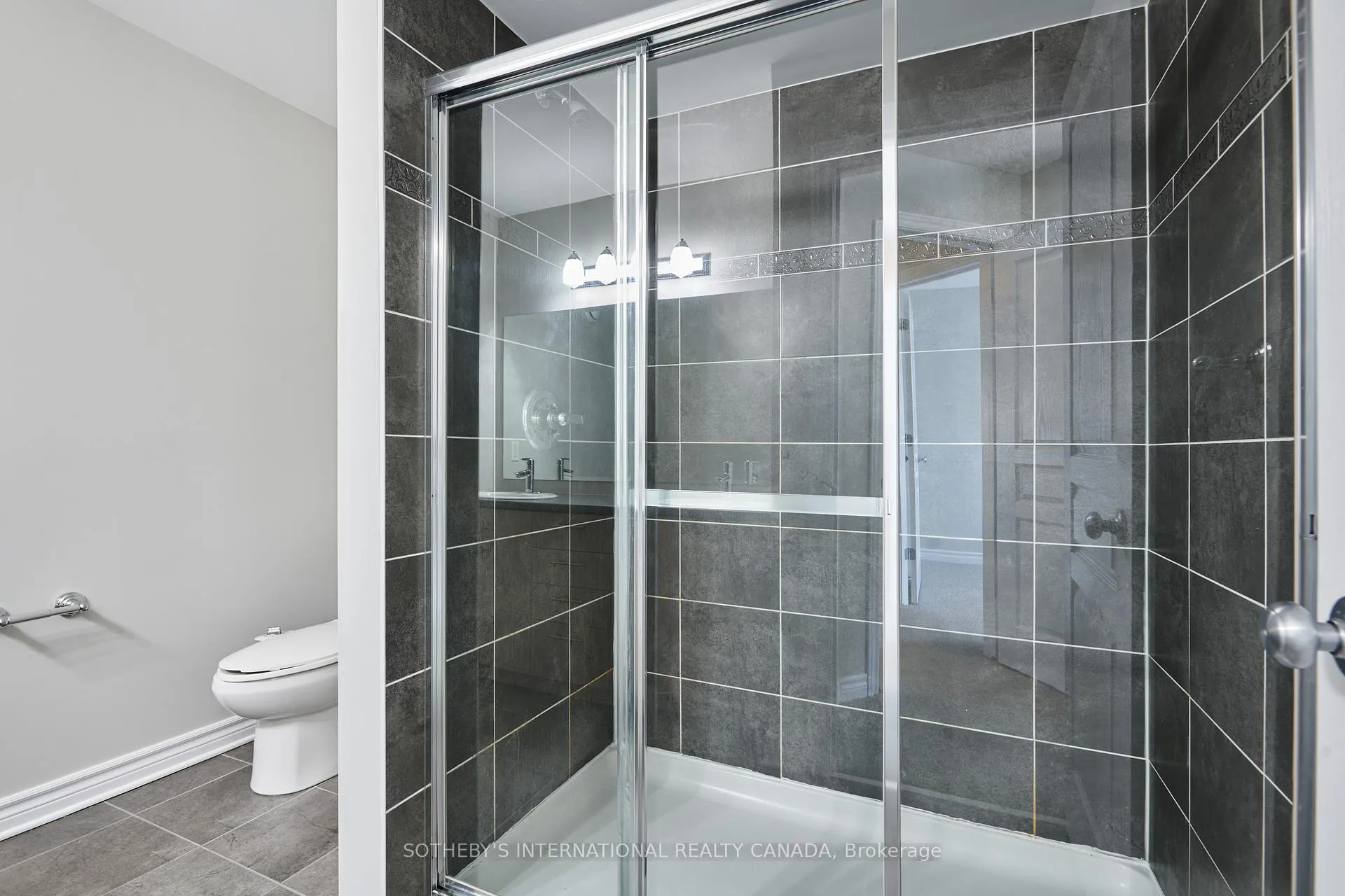 Photo 25 of 116 Popplewell Crescent, Ottawa, Barrhaven - Cedargrove/Fraserdale — HOMEH