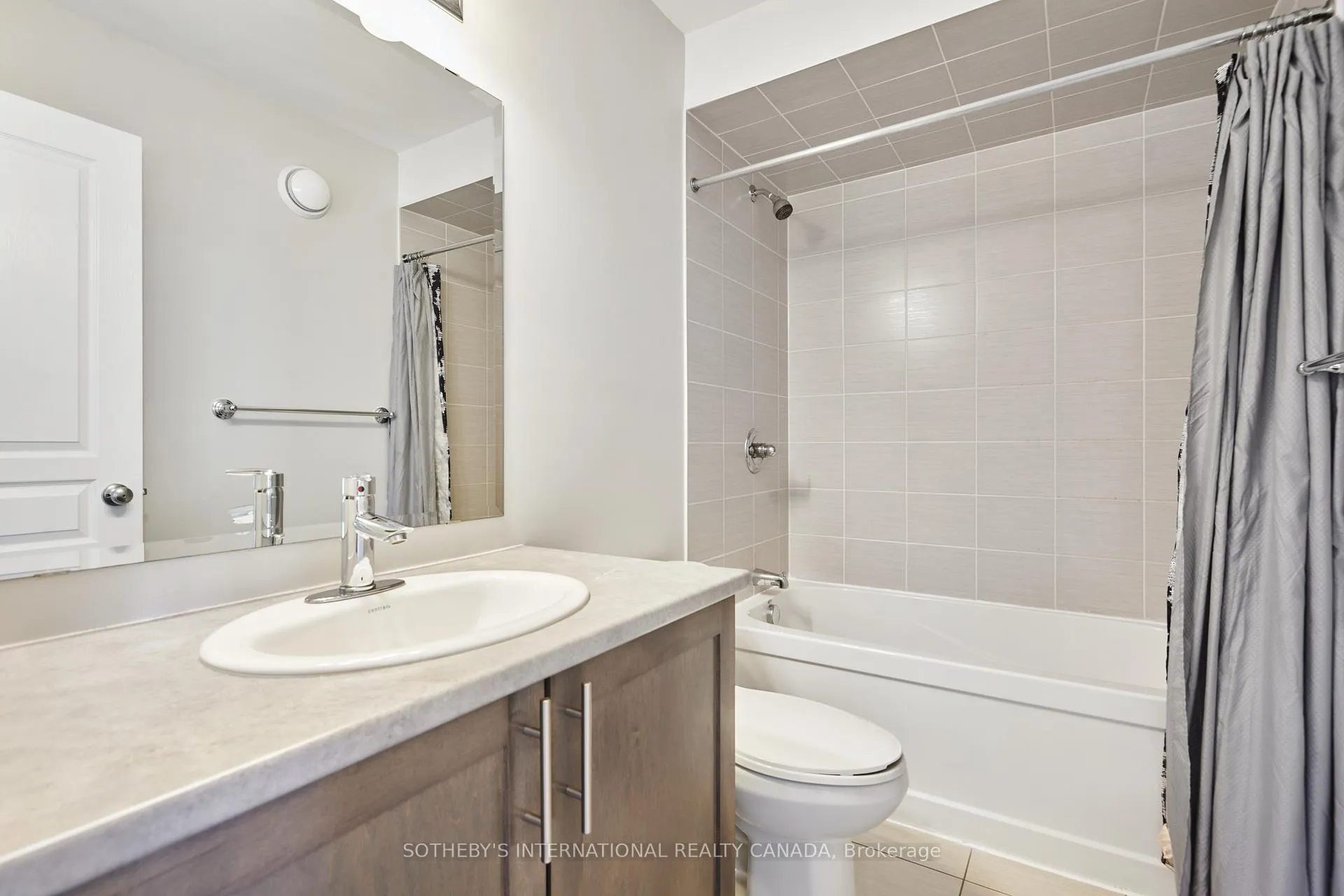Photo 31 of 116 Popplewell Crescent, Ottawa, Barrhaven - Cedargrove/Fraserdale — HOMEH