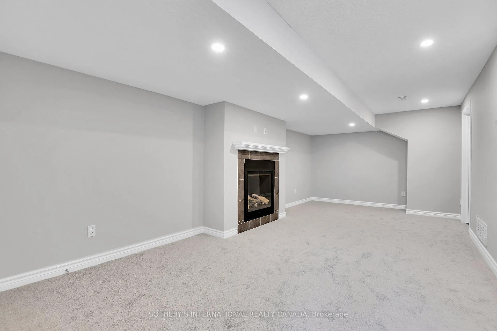 Photo 34 of 116 Popplewell Crescent, Ottawa, Barrhaven - Cedargrove/Fraserdale — HOMEH