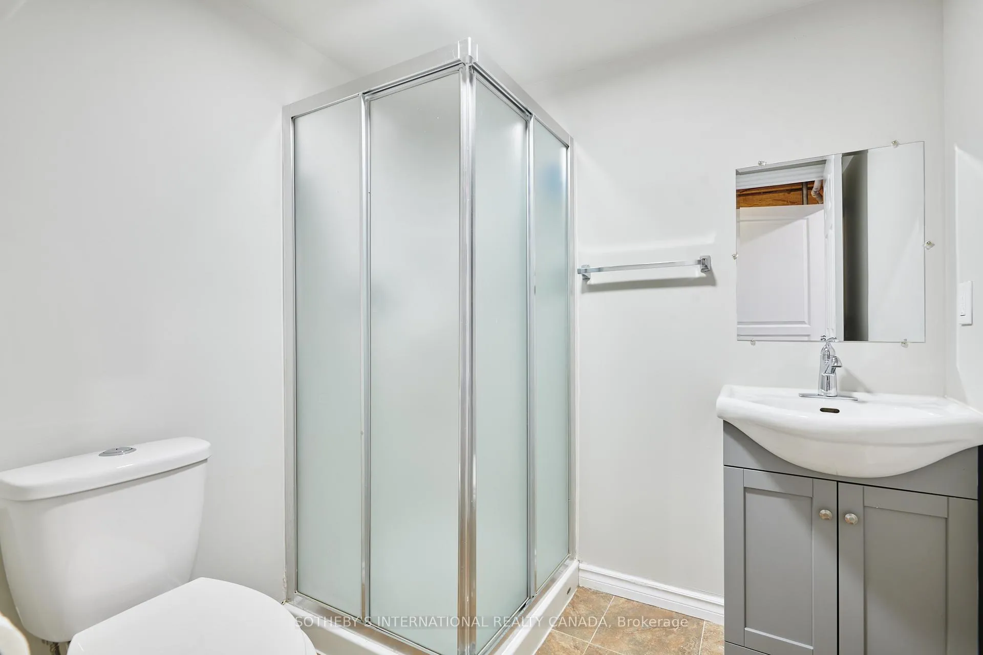 Photo 37 of 116 Popplewell Crescent, Ottawa, Barrhaven - Cedargrove/Fraserdale — HOMEH