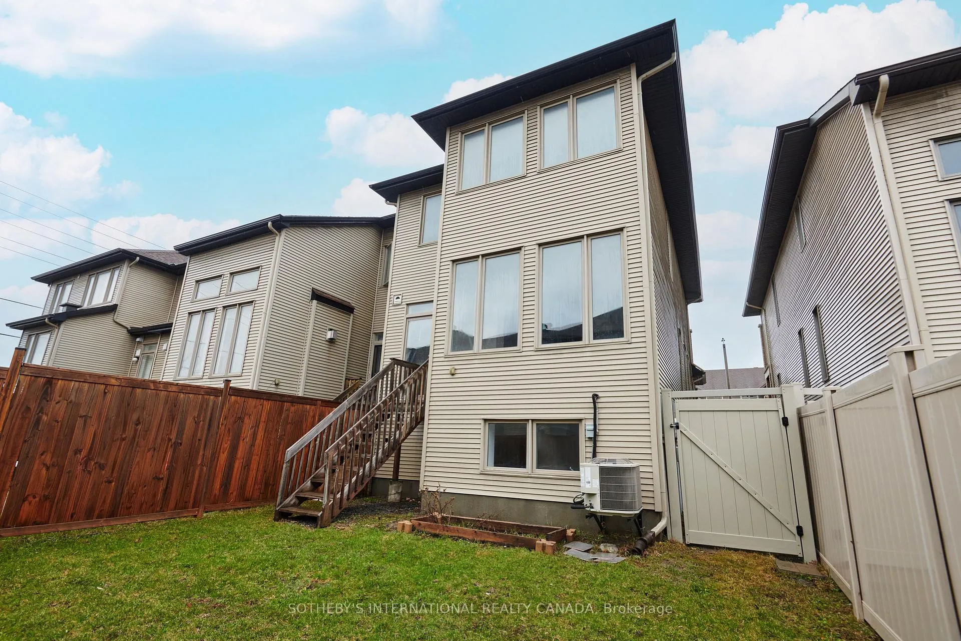 Photo 38 of 116 Popplewell Crescent, Ottawa, Barrhaven - Cedargrove/Fraserdale — HOMEH