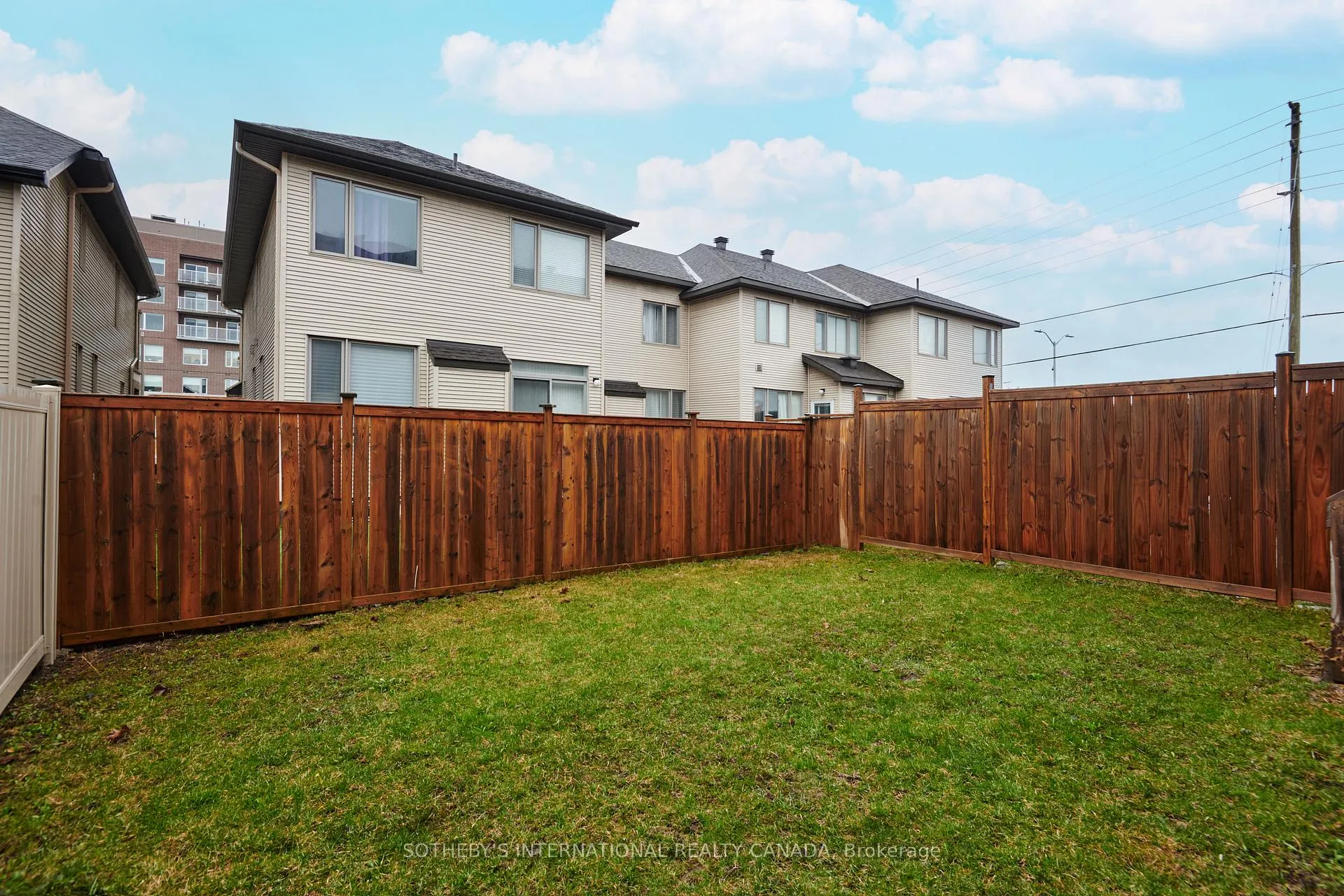 Photo 39 of 116 Popplewell Crescent, Ottawa, Barrhaven - Cedargrove/Fraserdale — HOMEH