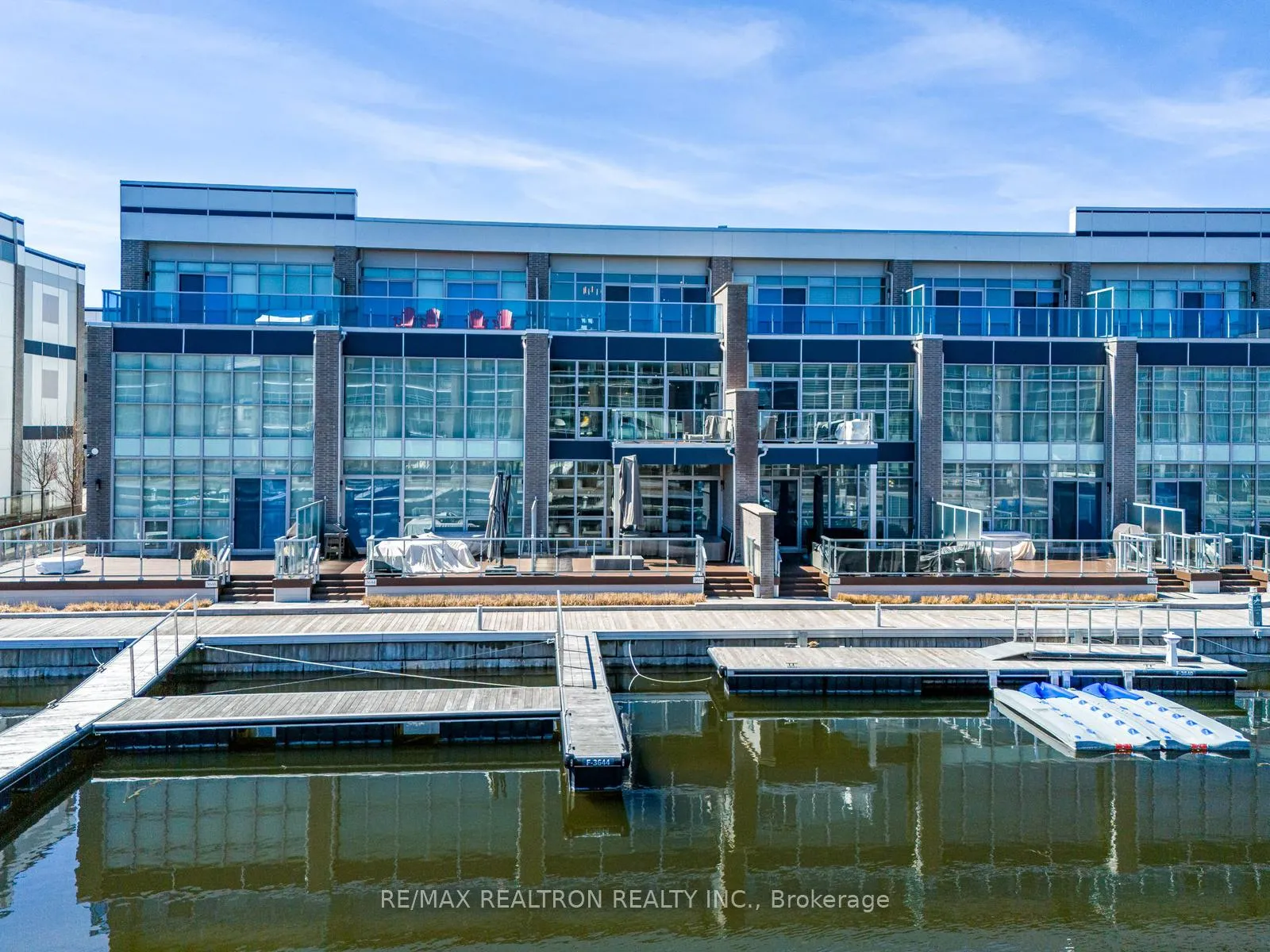 Photo 2 of 3642 Ferretti Court, Innisfil, Rural Innisfil — HOMEH