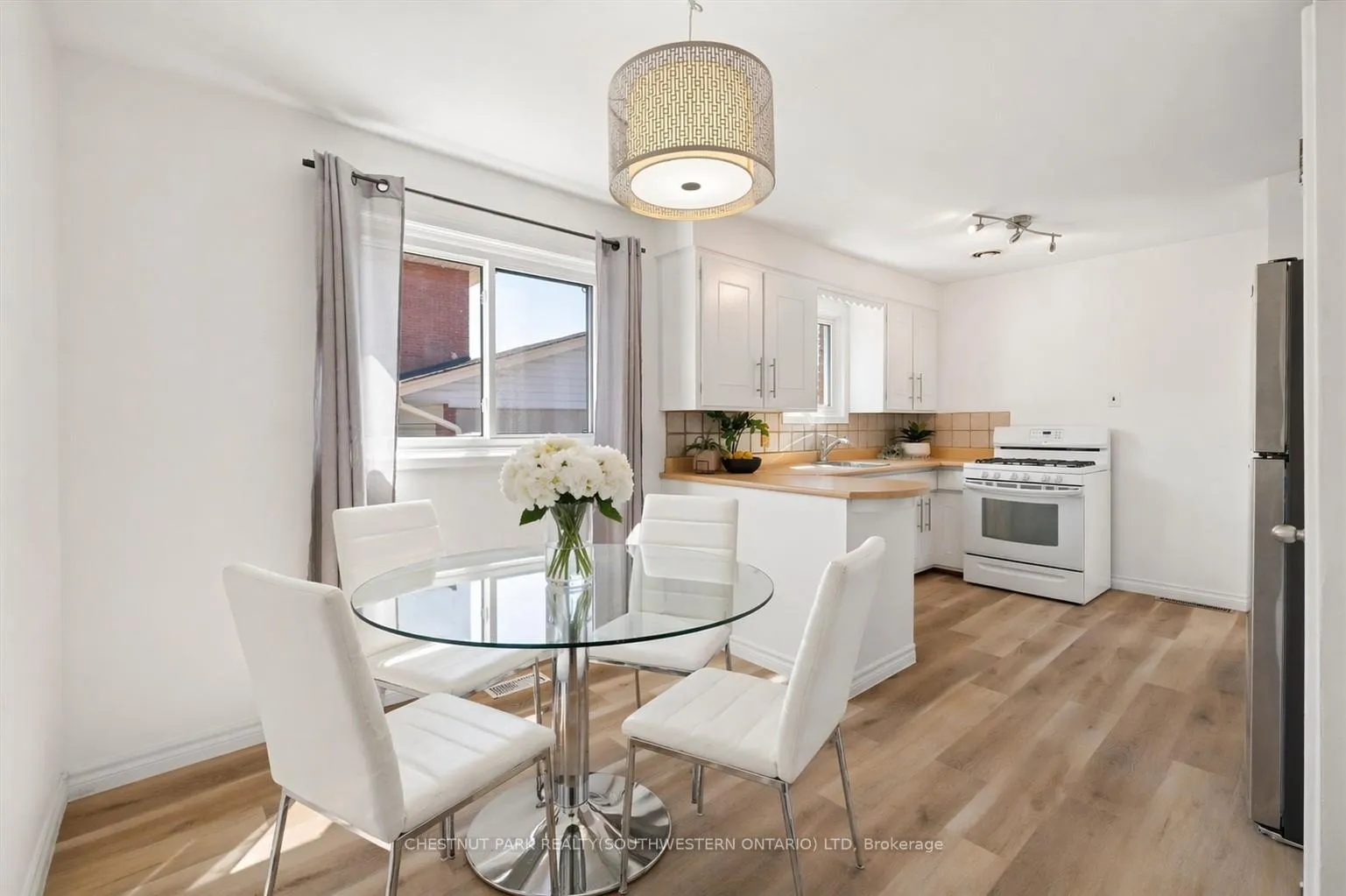 Photo 10 of 91 Wilfred Avenue, Kitchener, Stanley Park — HOMEH
