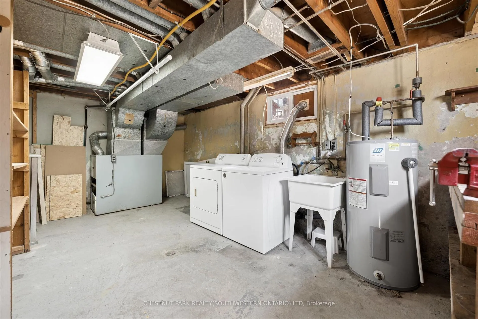 Photo 24 of 91 Wilfred Avenue, Kitchener, Stanley Park — HOMEH