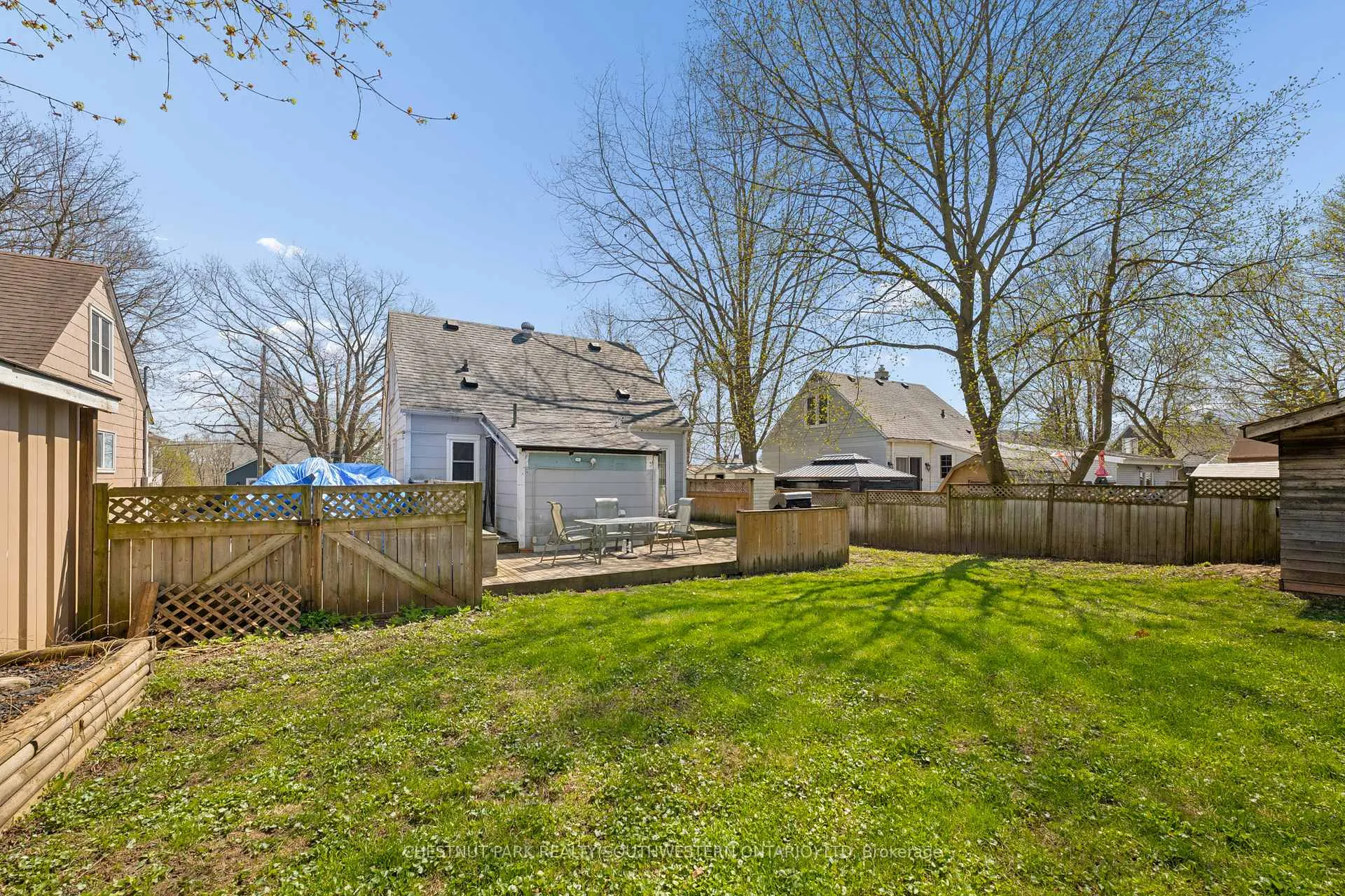 Photo 32 of 100 Memorial Crescent, Guelph, Junction/Onward Willow — HOMEH