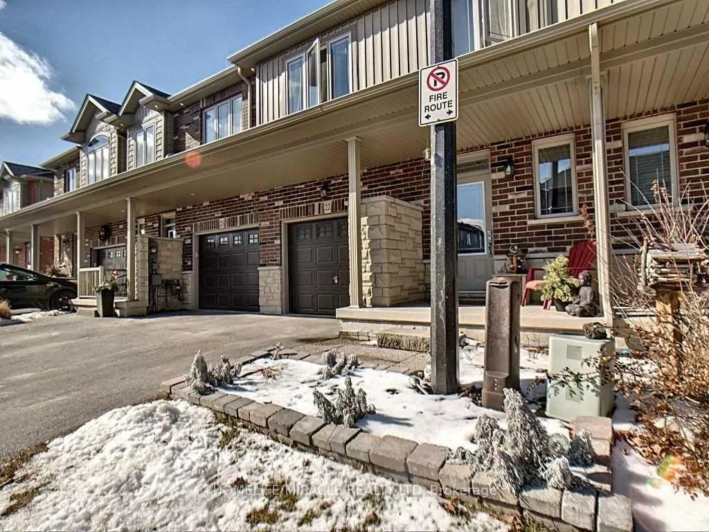 Photo of Unit 22, 380 lake Street