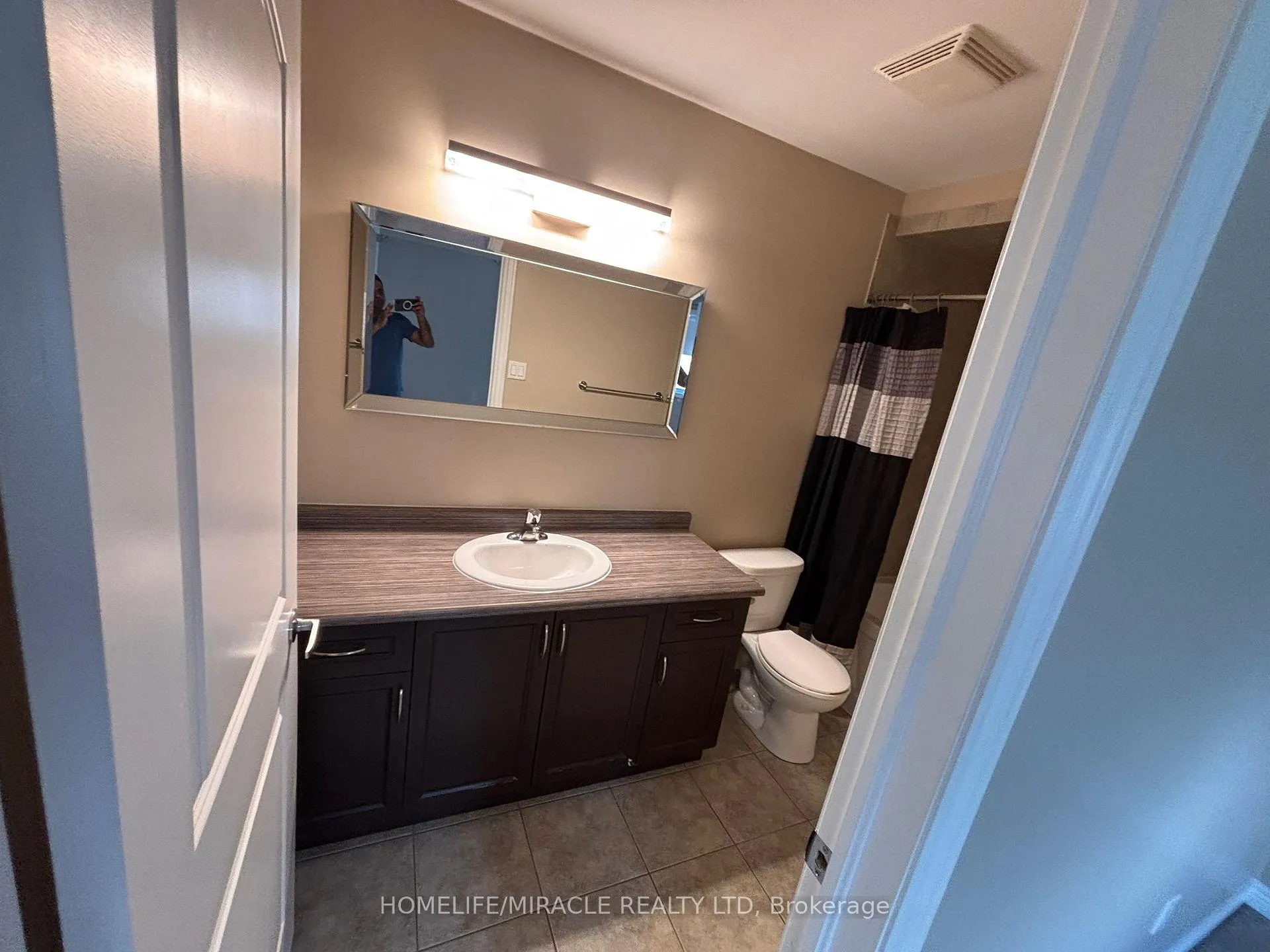 Photo 10 of Unit 22, 380 lake Street, Grimsby, Grimsby Beach — HOMEH
