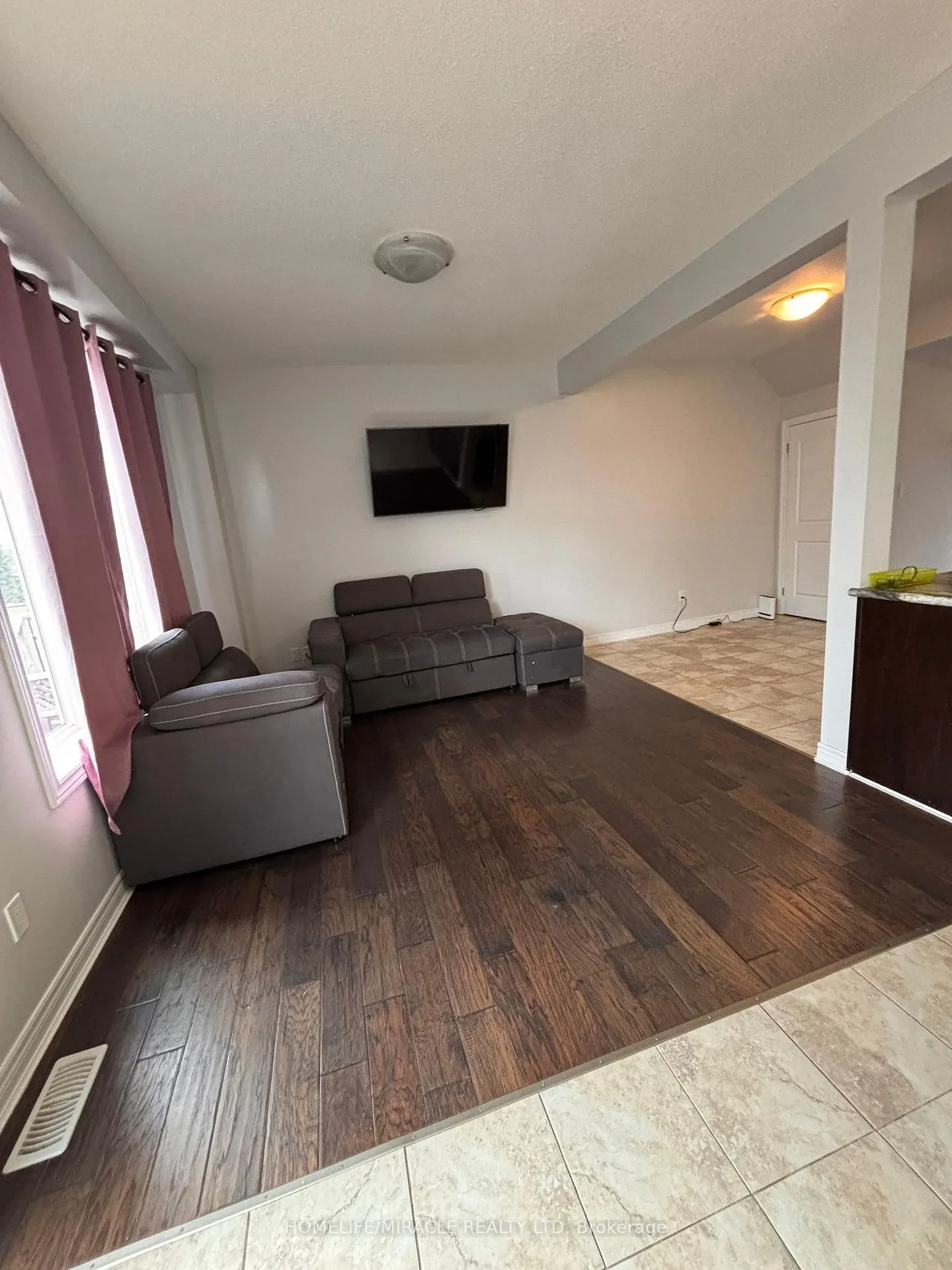 Photo 14 of Unit 22, 380 lake Street, Grimsby, Grimsby Beach — HOMEH