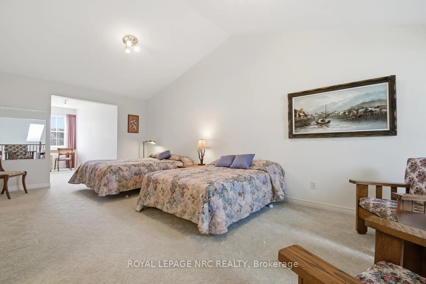 Photo 28 of 8 Portal Drive, Port Colborne, Sugarloaf — HOMEH
