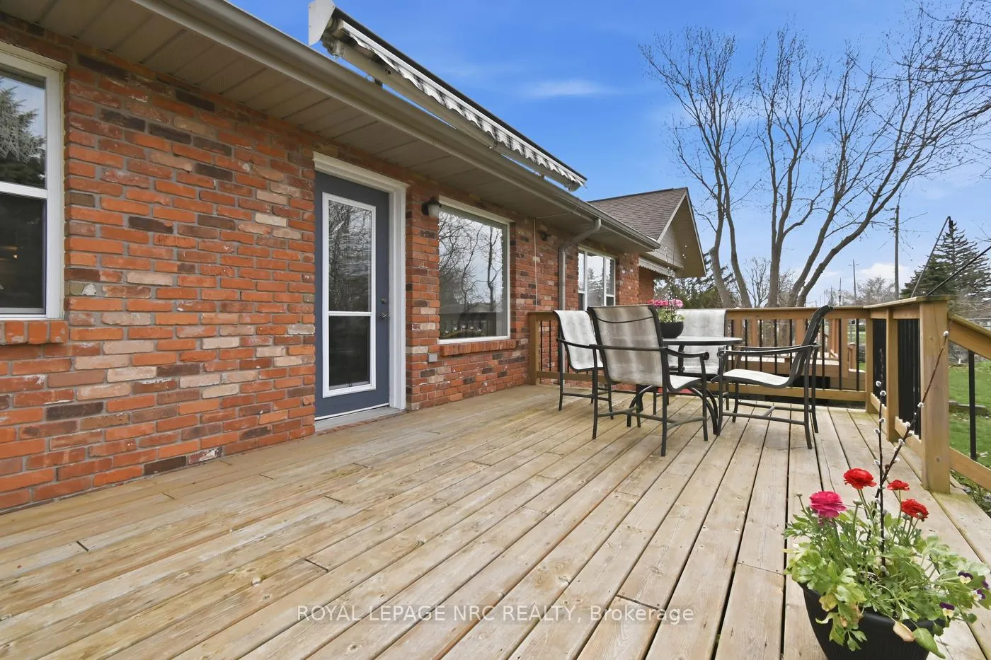 Photo 39 of 8 Portal Drive, Port Colborne, Sugarloaf — HOMEH