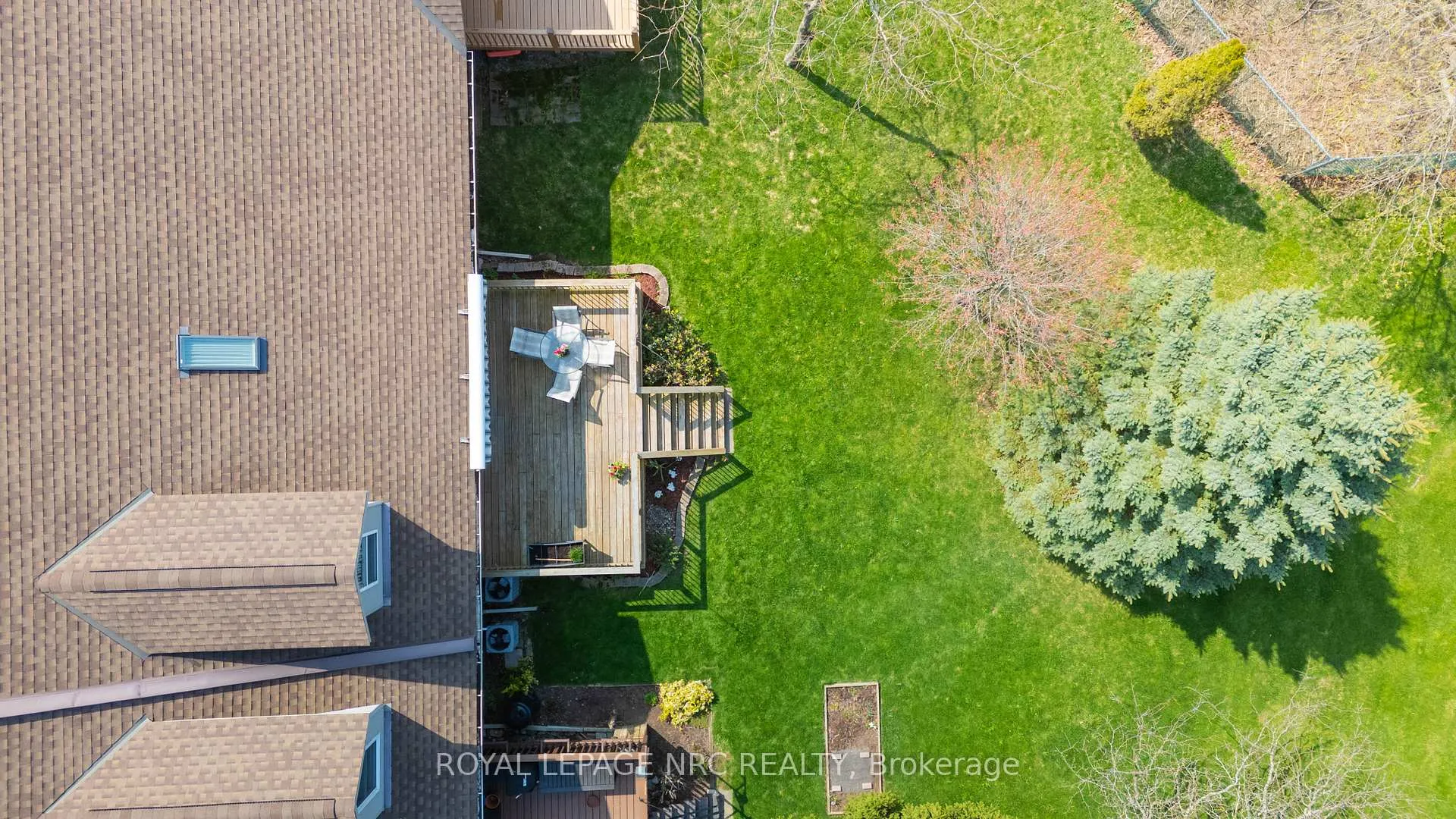 Photo 46 of 8 Portal Drive, Port Colborne, Sugarloaf — HOMEH