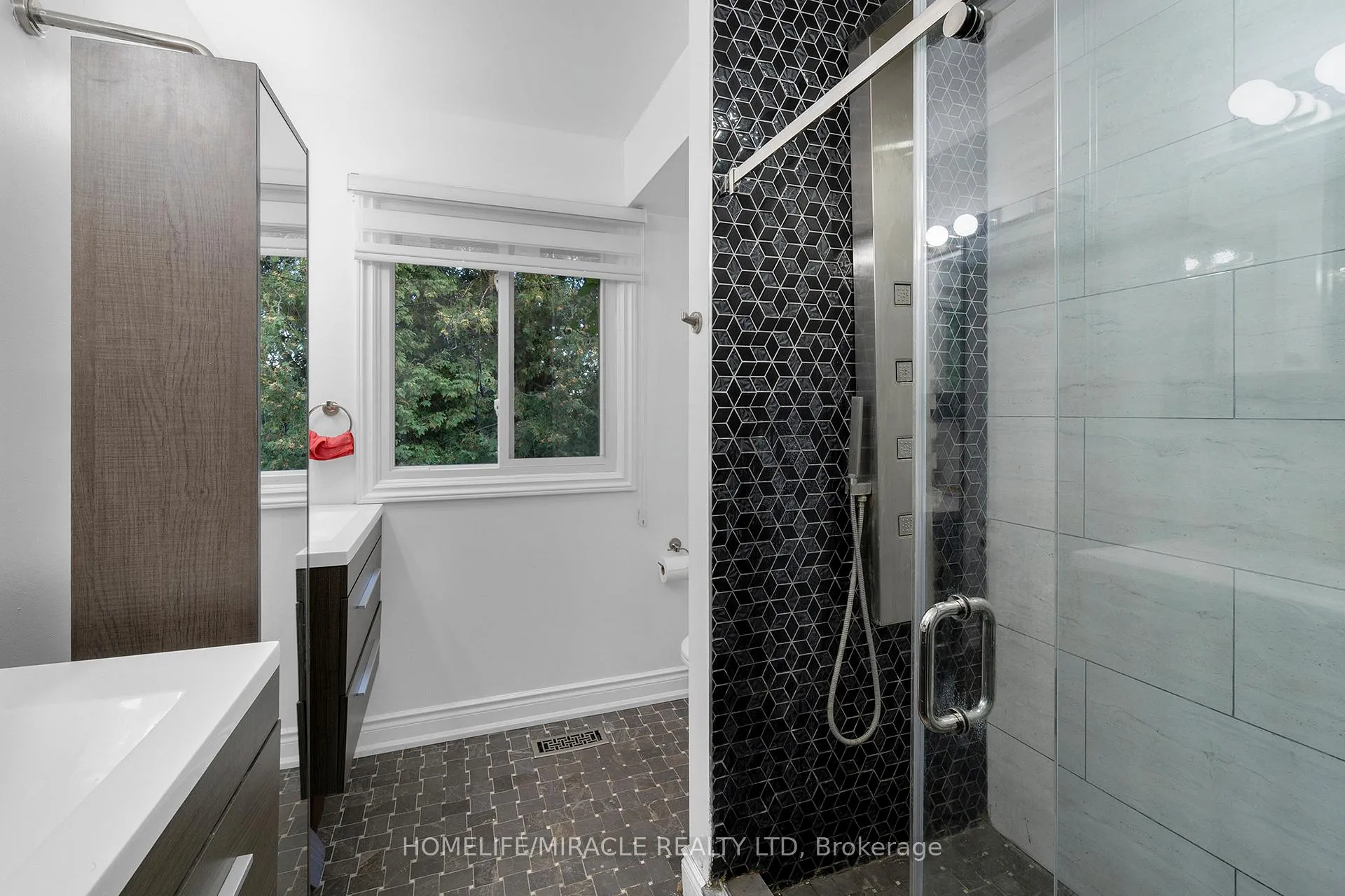 Photo 22 of 14309 BramaleaRd Road, Caledon, Rural Caledon — HOMEH