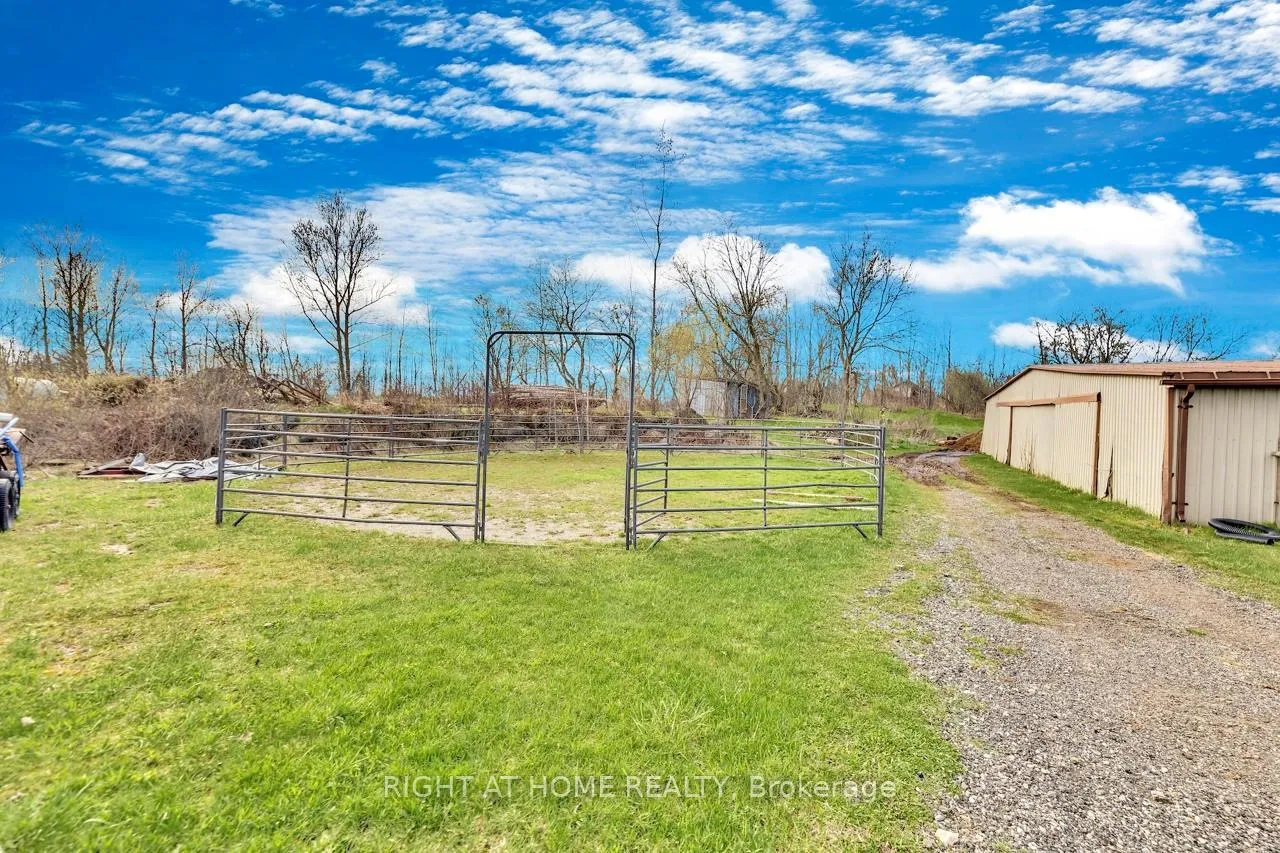 Photo 42 of 4122 Concession 11 Road, Puslinch, Rural Puslinch East — HOMEH