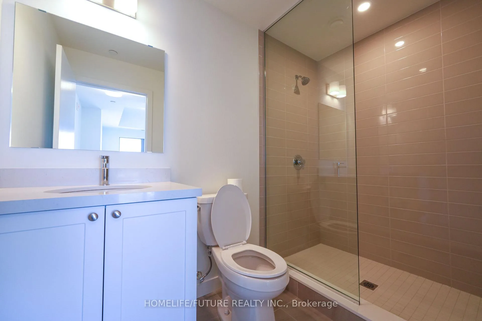 Photo 5 of Unit 817, 51 Clarington Boulevard, Clarington, Bowmanville — HOMEH
