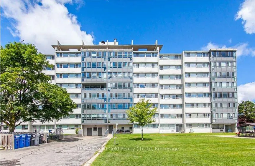 Photo 3 of Unit 604, 24 Midland Drive, Kitchener, Stanley Park — HOMEH