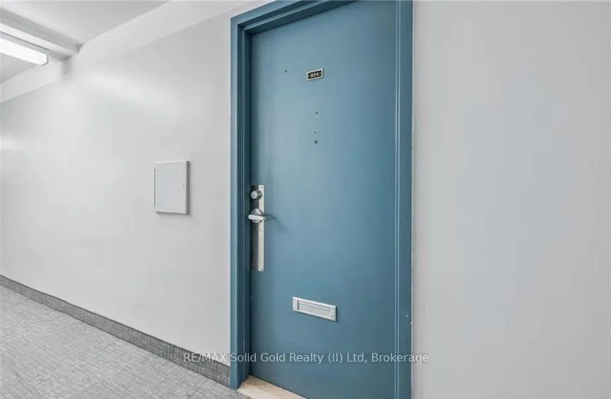 Photo 7 of Unit 604, 24 Midland Drive, Kitchener, Stanley Park — HOMEH