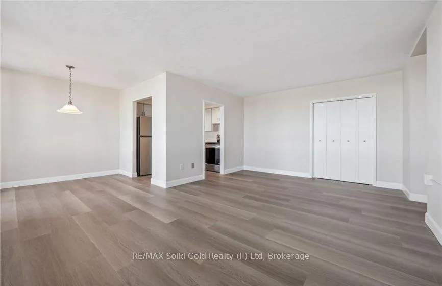 Photo 11 of Unit 604, 24 Midland Drive, Kitchener, Stanley Park — HOMEH