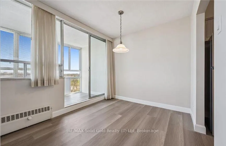 Photo 15 of Unit 604, 24 Midland Drive, Kitchener, Stanley Park — HOMEH