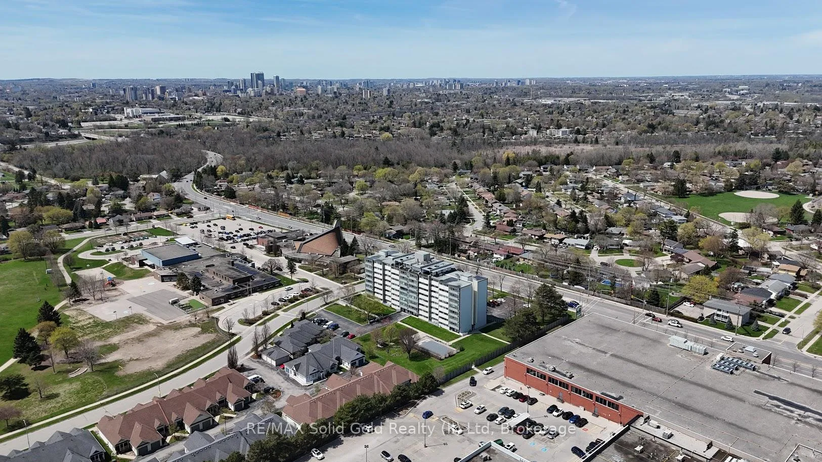 Photo 44 of Unit 604, 24 Midland Drive, Kitchener, Stanley Park — HOMEH