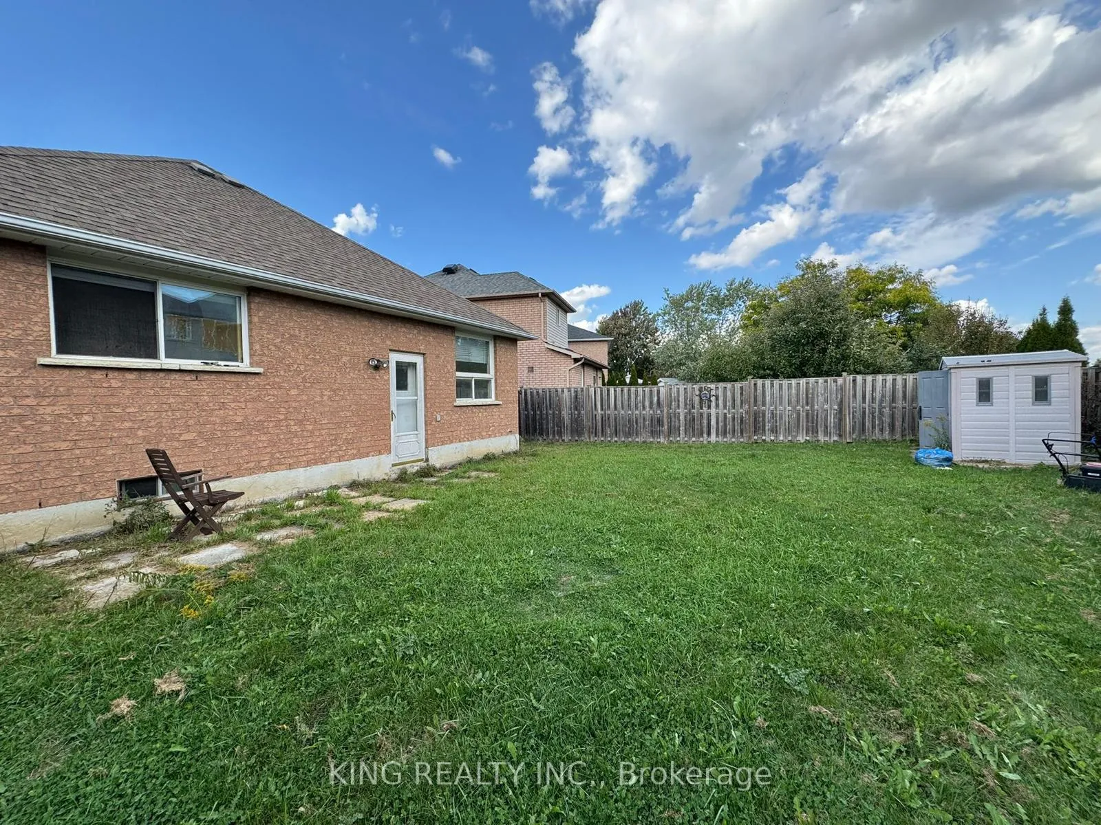 Photo 10 of 10 Torada Court, Brampton, Snelgrove — HOMEH