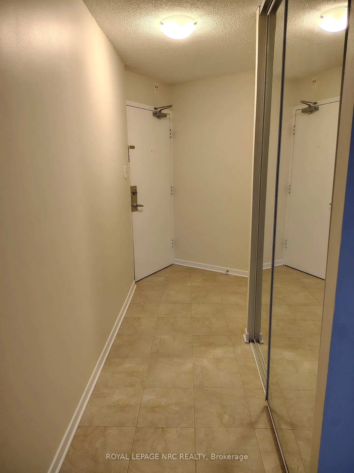 Photo 9 of Unit 706, 900 Dynes Road, Ottawa, Carleton Square — HOMEH