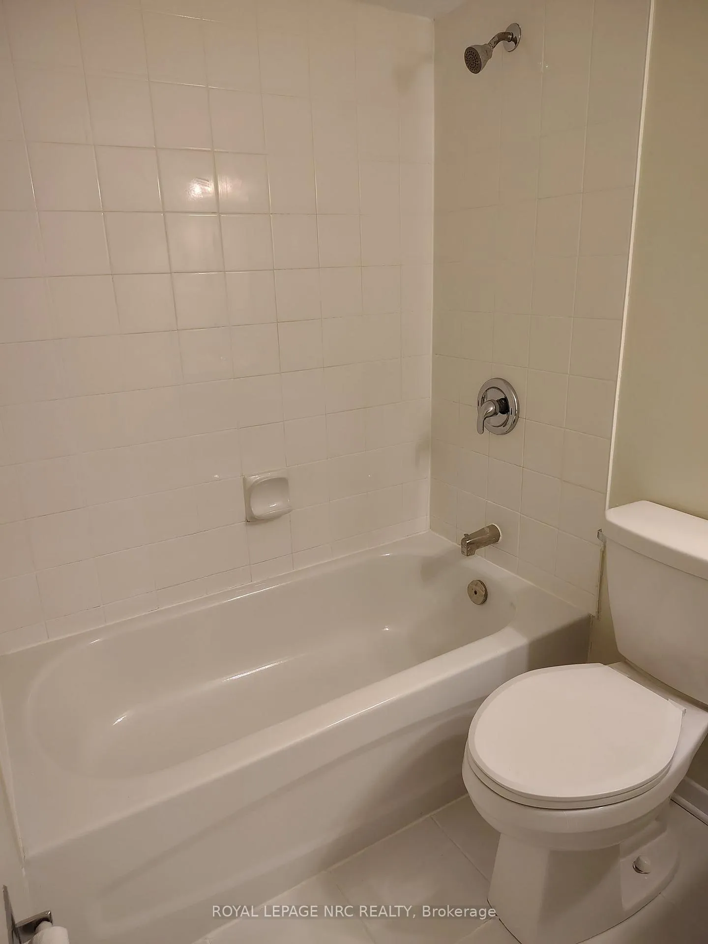 Photo 13 of Unit 706, 900 Dynes Road, Ottawa, Carleton Square — HOMEH