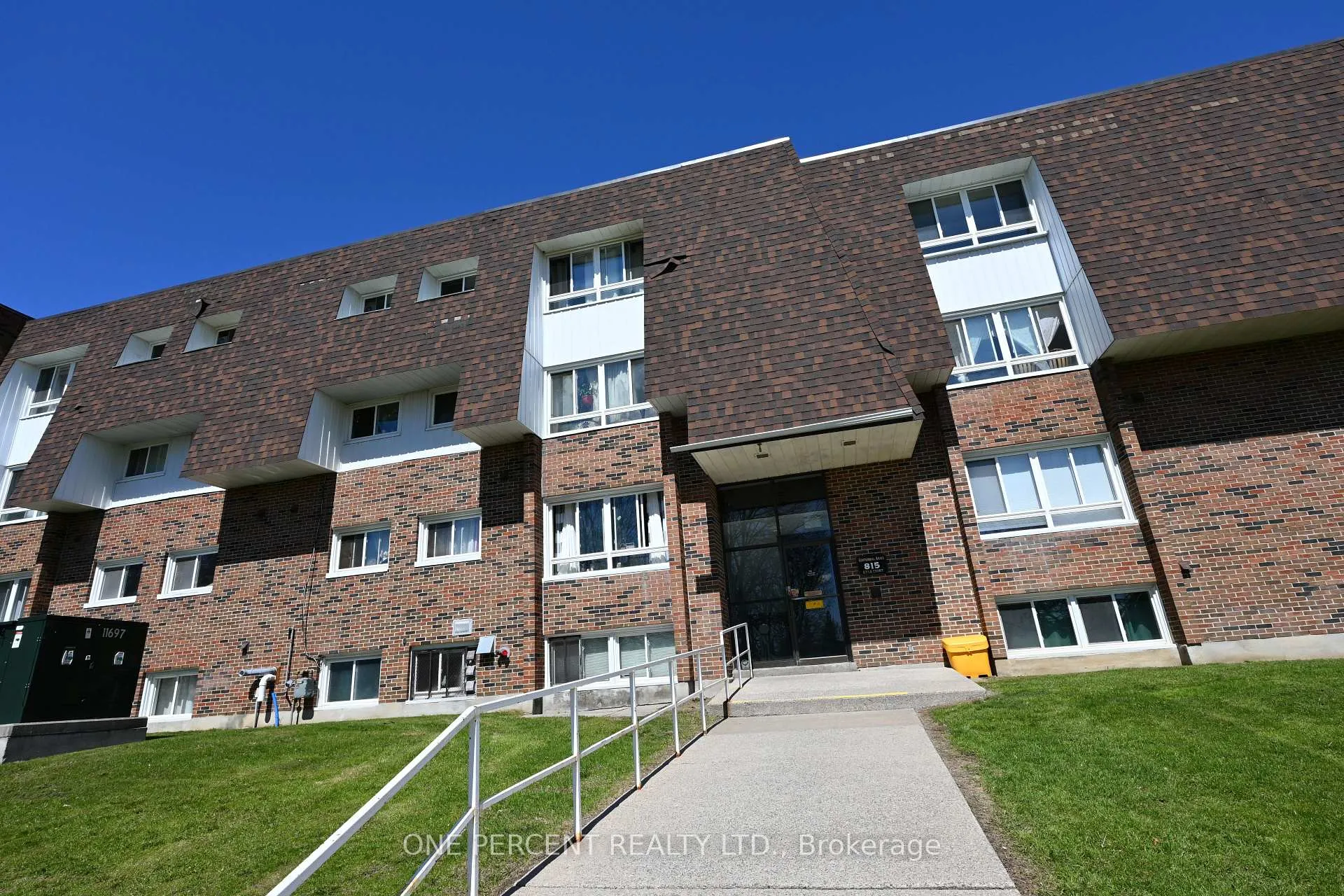 Photo 1 of Unit 105, 815 Kyle Court, Brockville — HOMEH