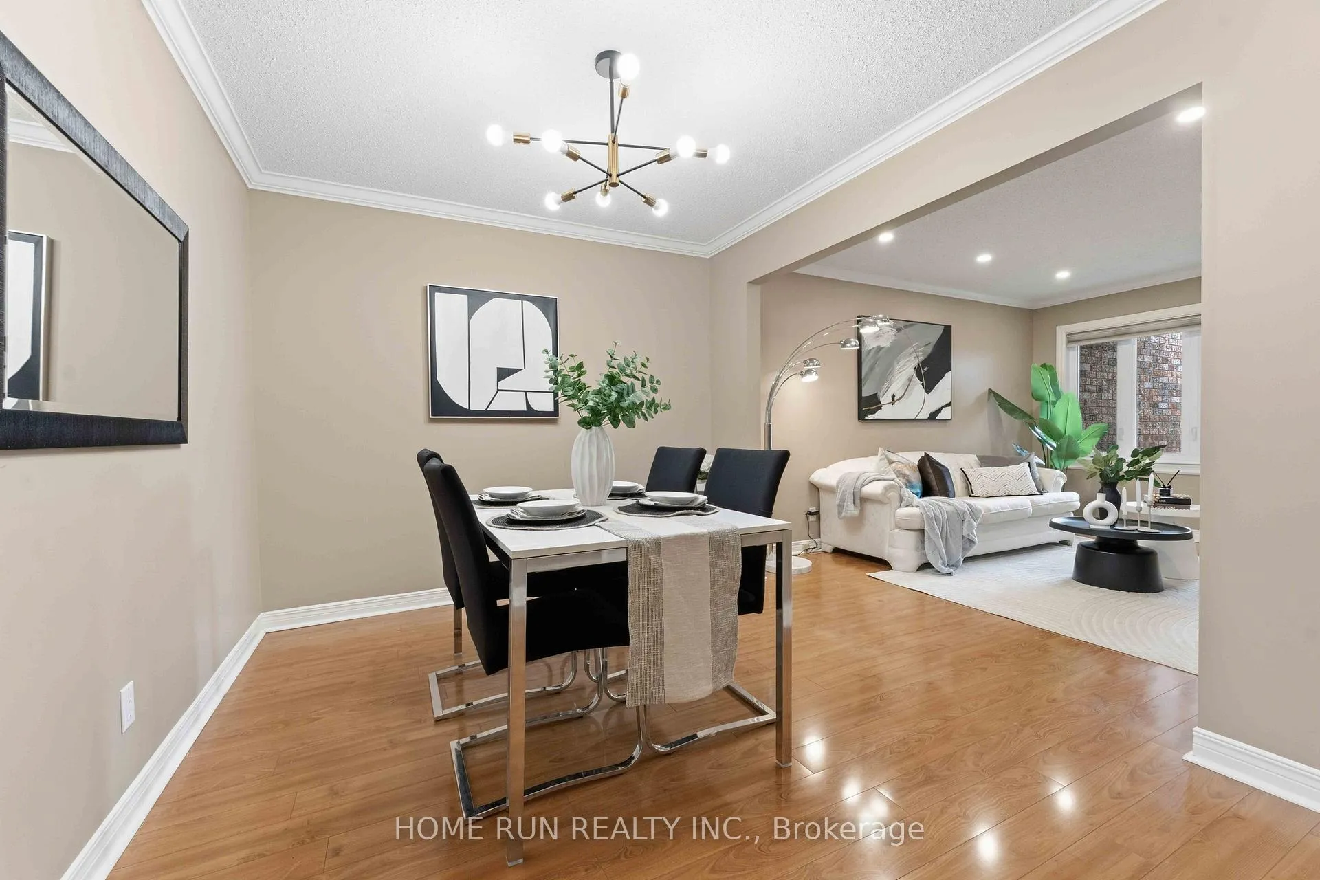 Photo 8 of 82 Westpointe Crescent, Ottawa, Centrepointe — HOMEH