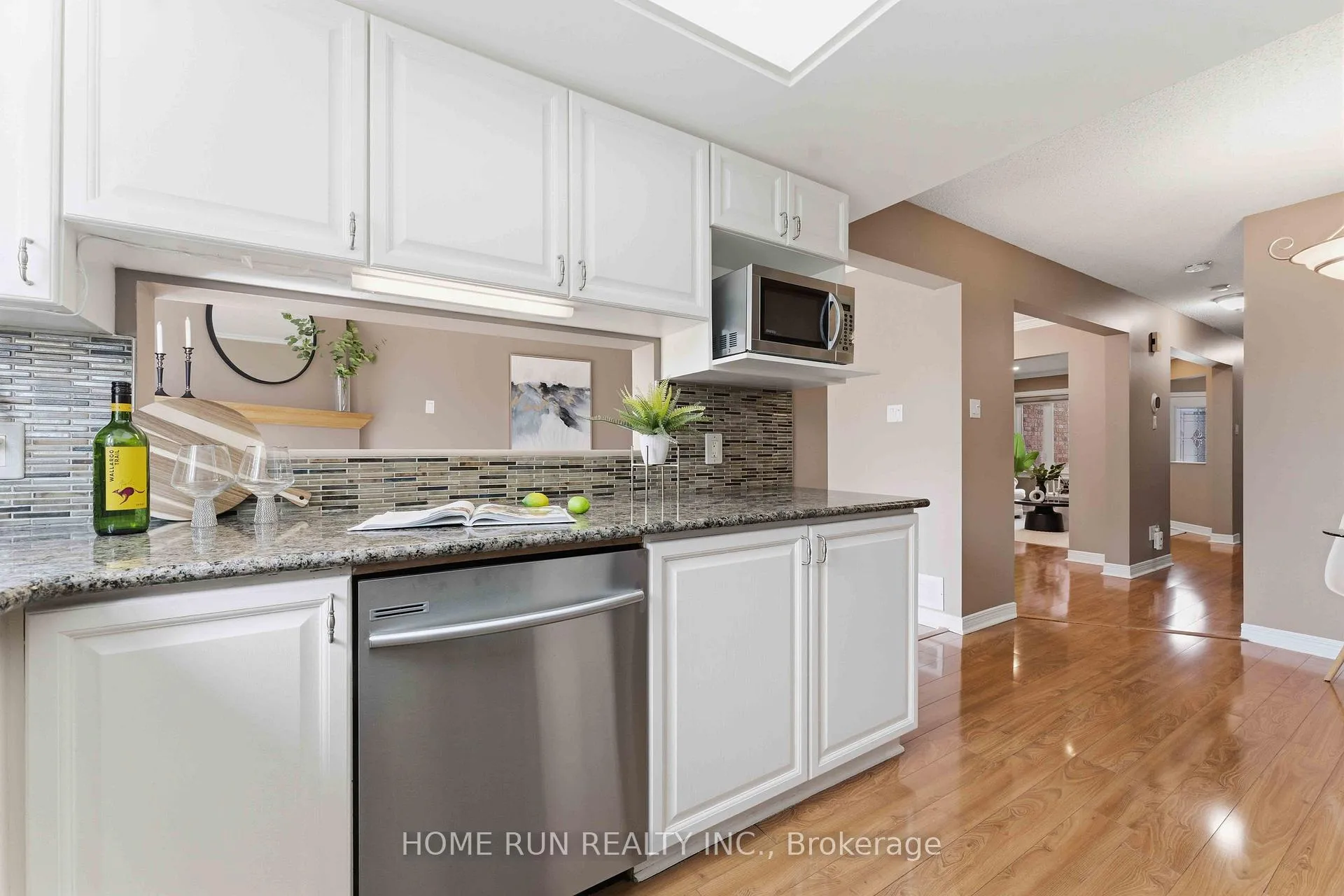 Photo 14 of 82 Westpointe Crescent, Ottawa, Centrepointe — HOMEH