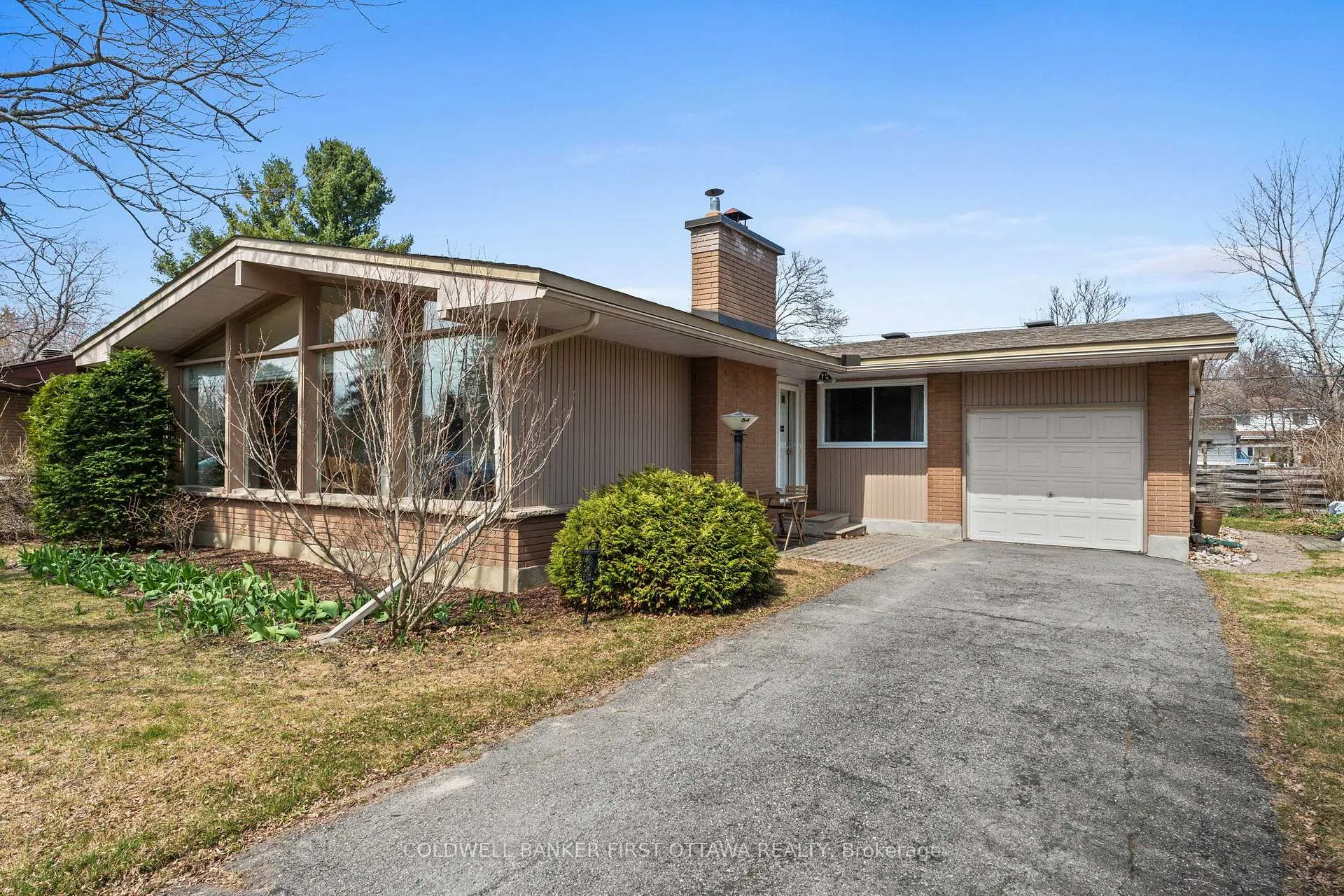 Photo 2 of 54 Evergreen Drive, Ottawa, Lynwood Village — HOMEH